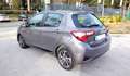 Toyota Yaris Yaris 5p 1.5h Active Gris - thumbnail 5