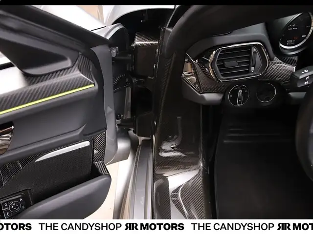 Porsche 918 Spyder *Perfekt*GT-Silber*Nr.643/* Ansicht 30