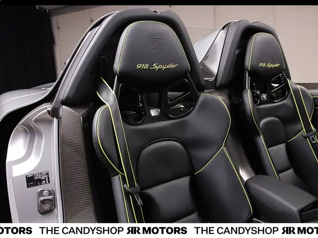 Porsche 918 Spyder *Perfekt*GT-Silber*Nr.643/* Ansicht 28
