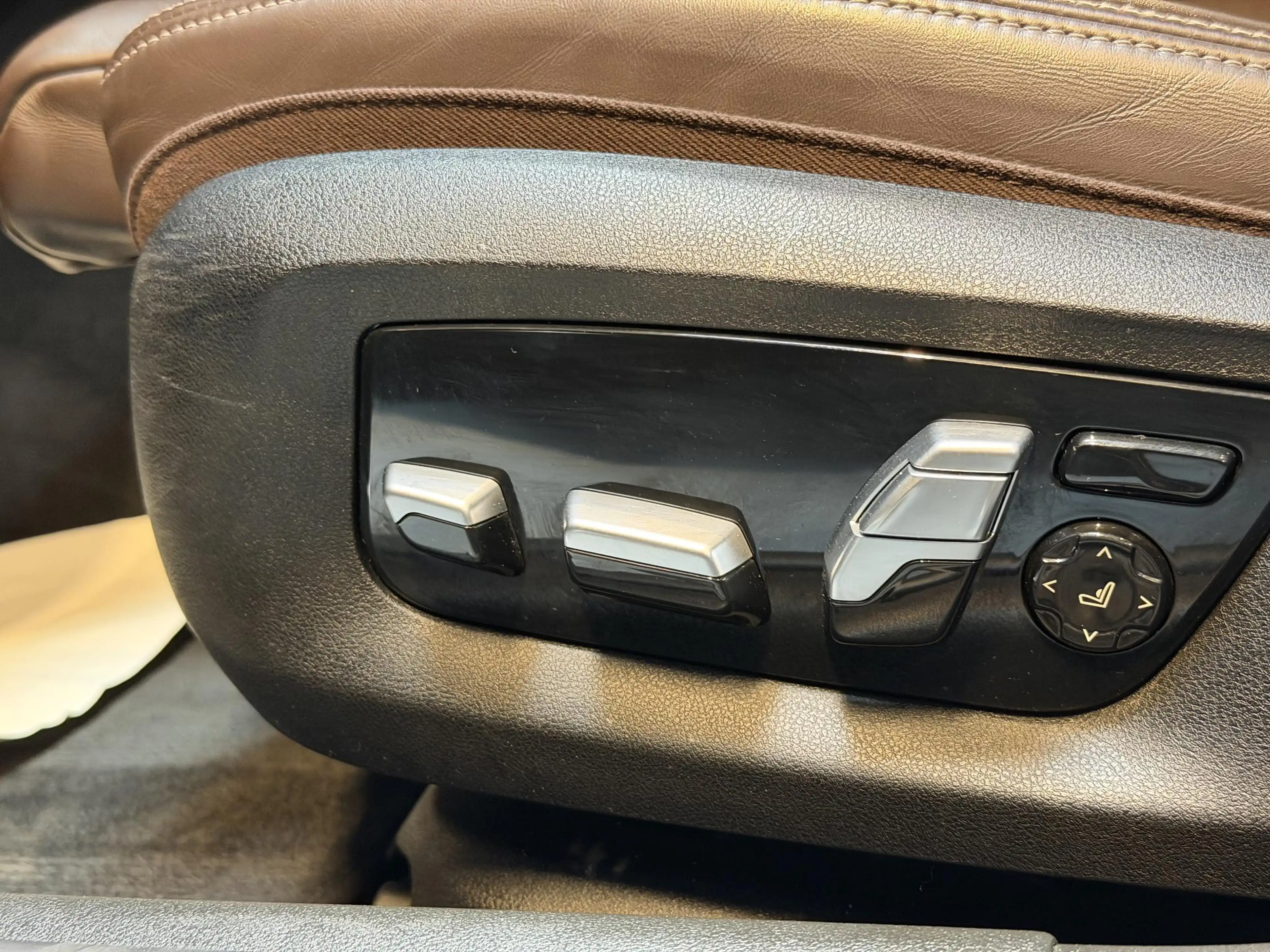 BMW M550 5-serie M550i xDrive High Executive HEAD-UP DISPLA — photo 32