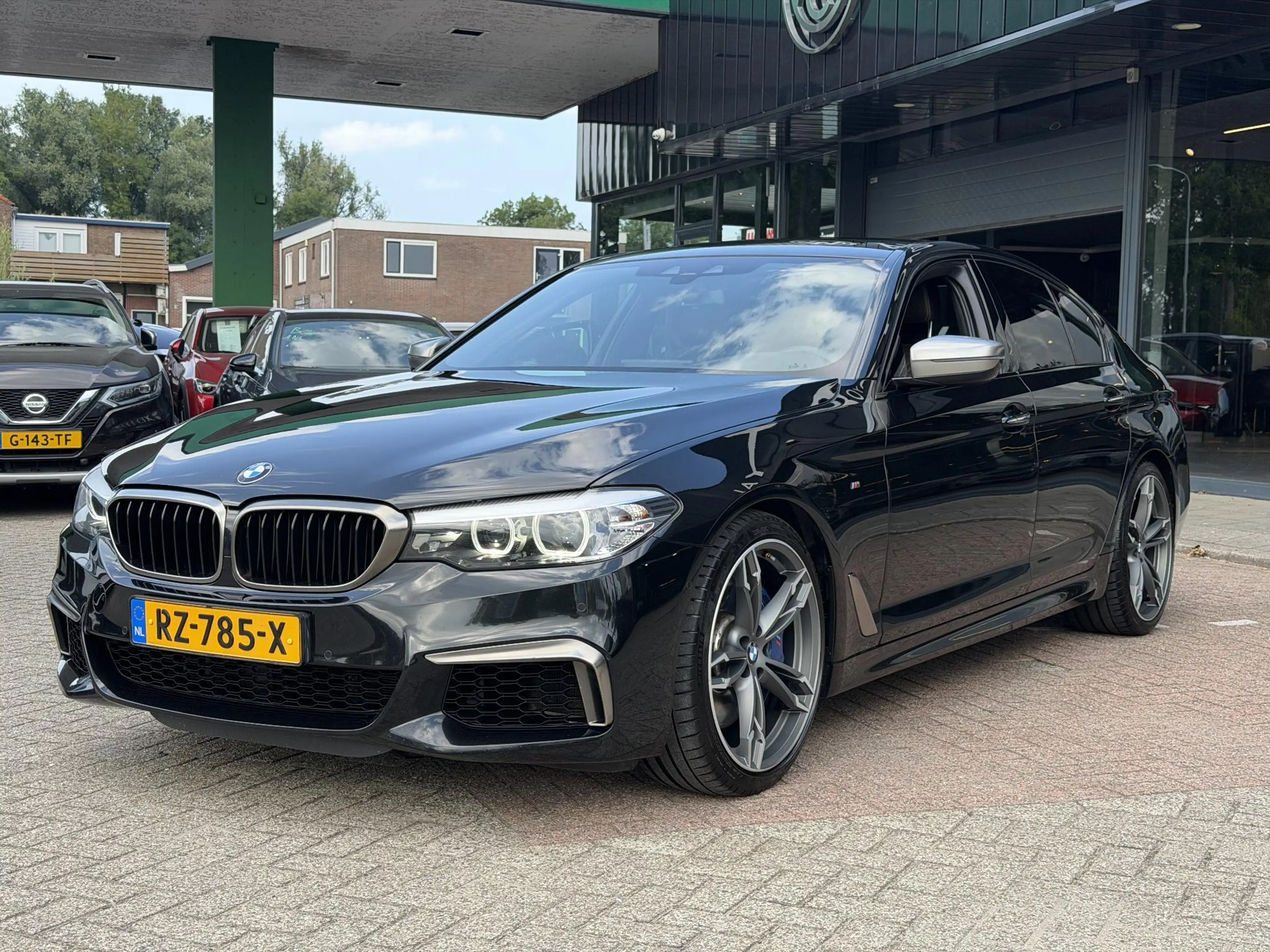 BMW M550 5-serie M550i xDrive High Executive HEAD-UP DISPLA — photo 9