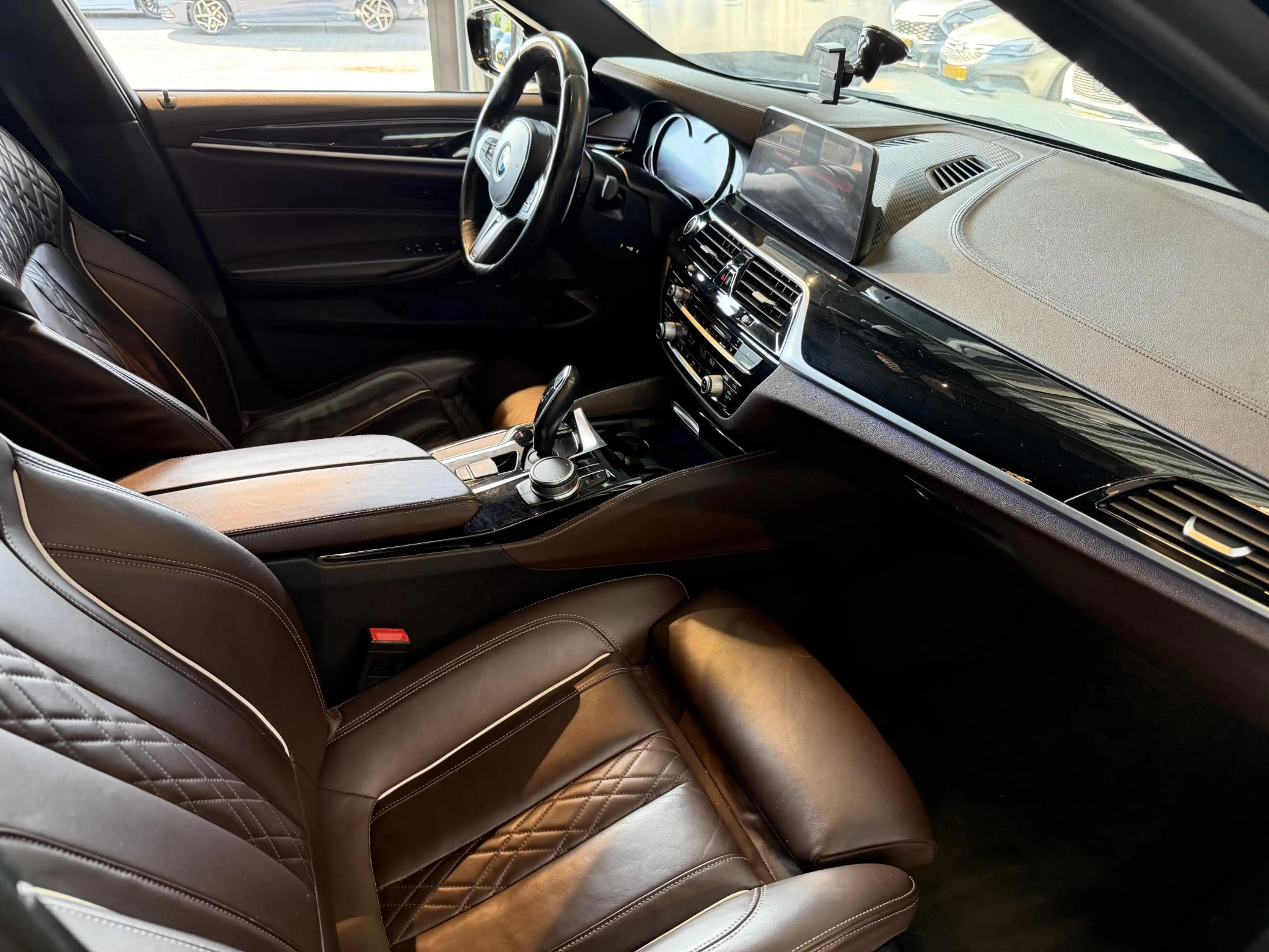 BMW M550 5-serie M550i xDrive High Executive HEAD-UP DISPLA — photo 12