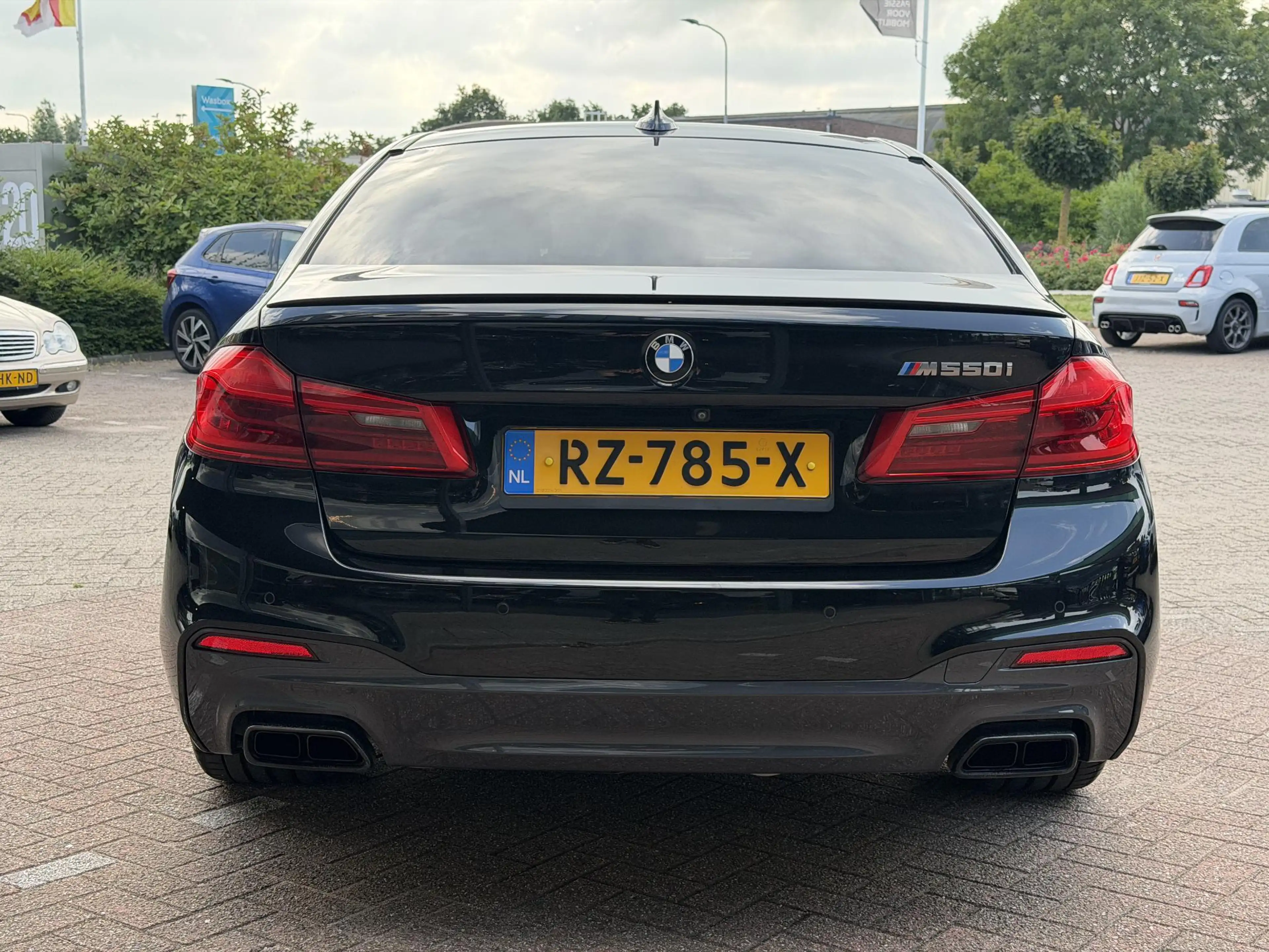 BMW M550 5-serie M550i xDrive High Executive HEAD-UP DISPLA — photo 8