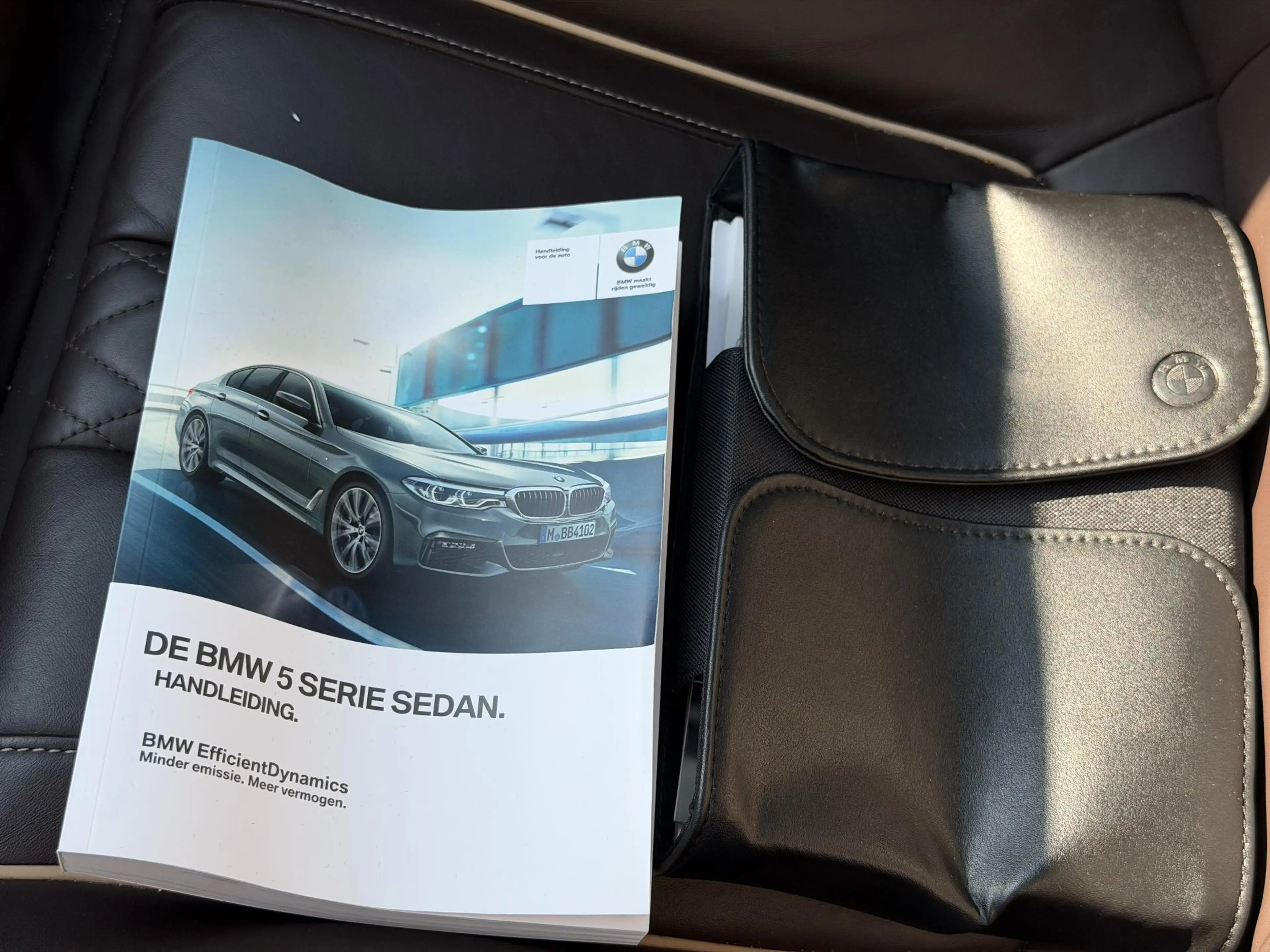 BMW M550 5-serie M550i xDrive High Executive HEAD-UP DISPLA — photo 35