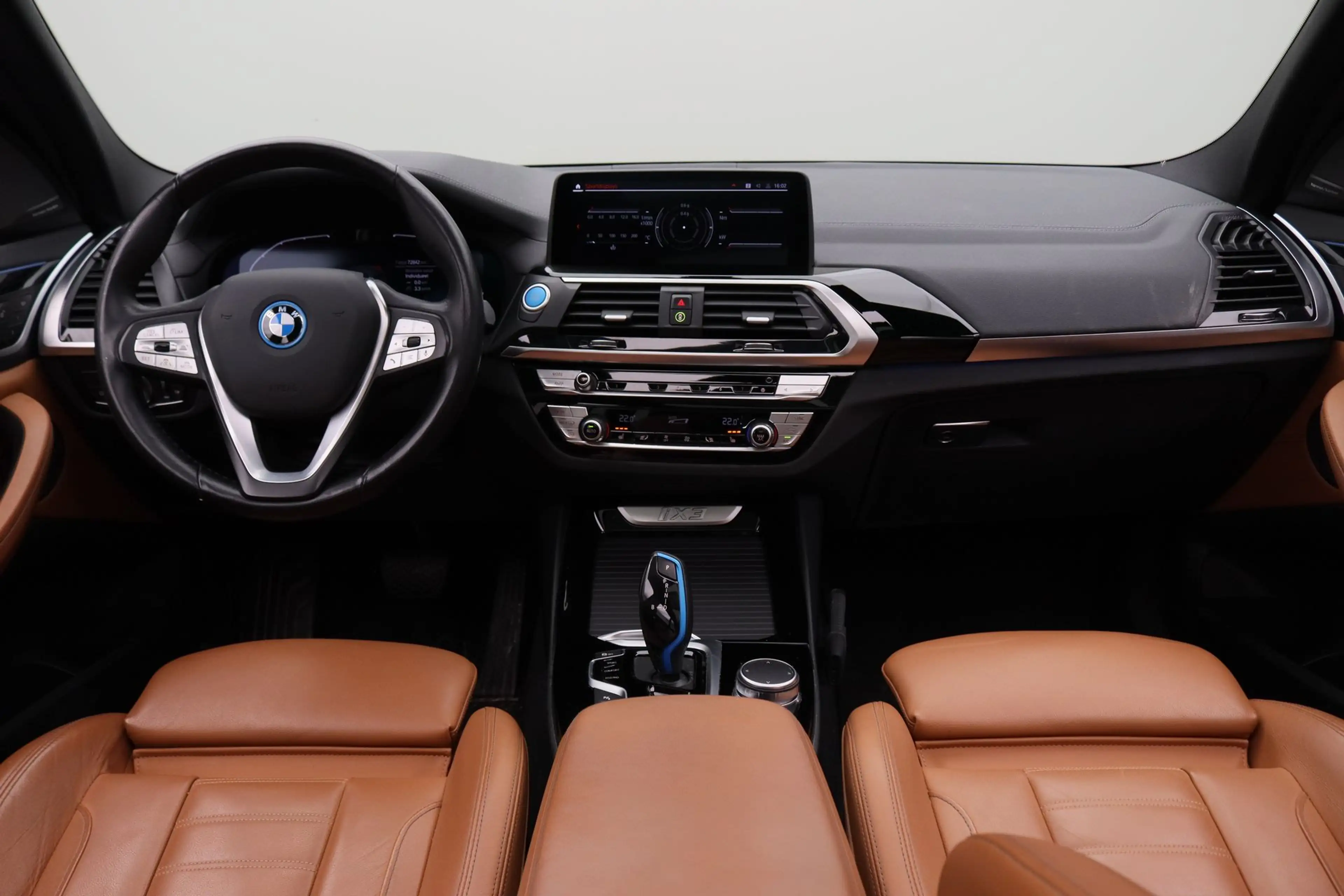 BMW iX3 High Executive 80 kWh — photo 3
