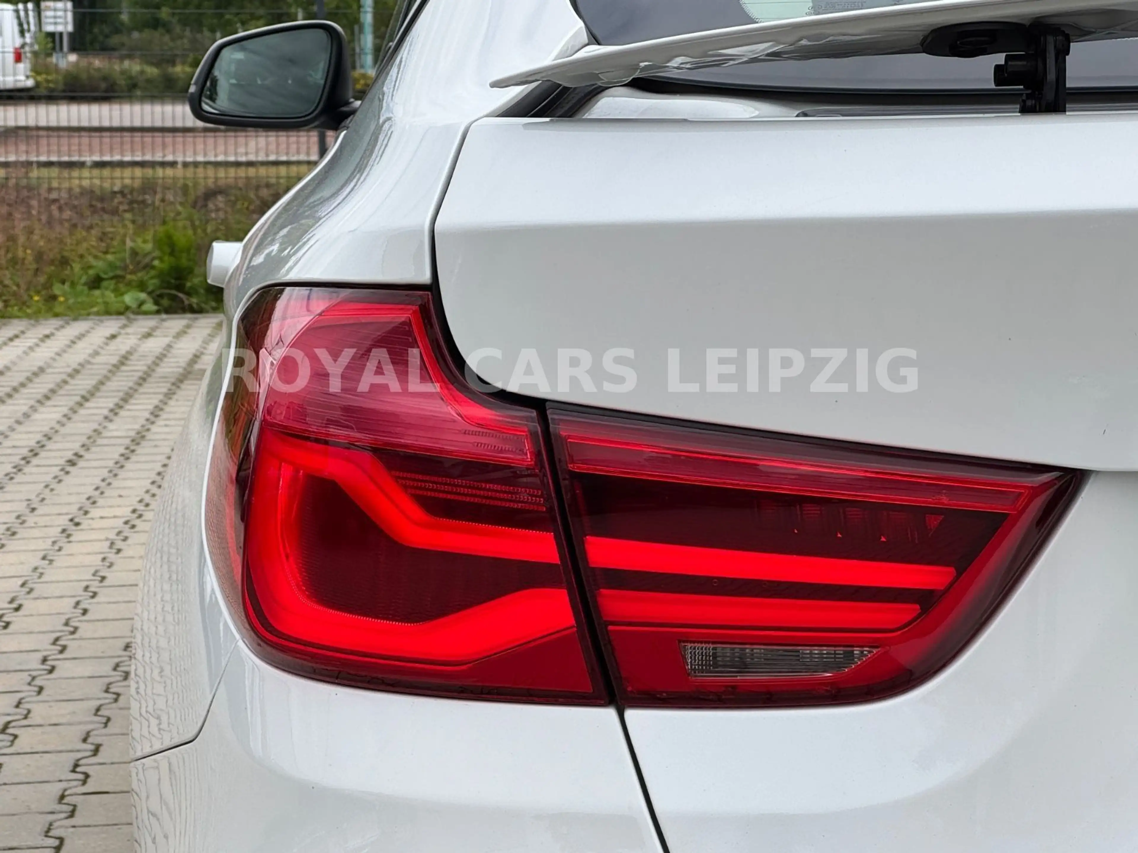 BMW 325 Sport Line — photo 10