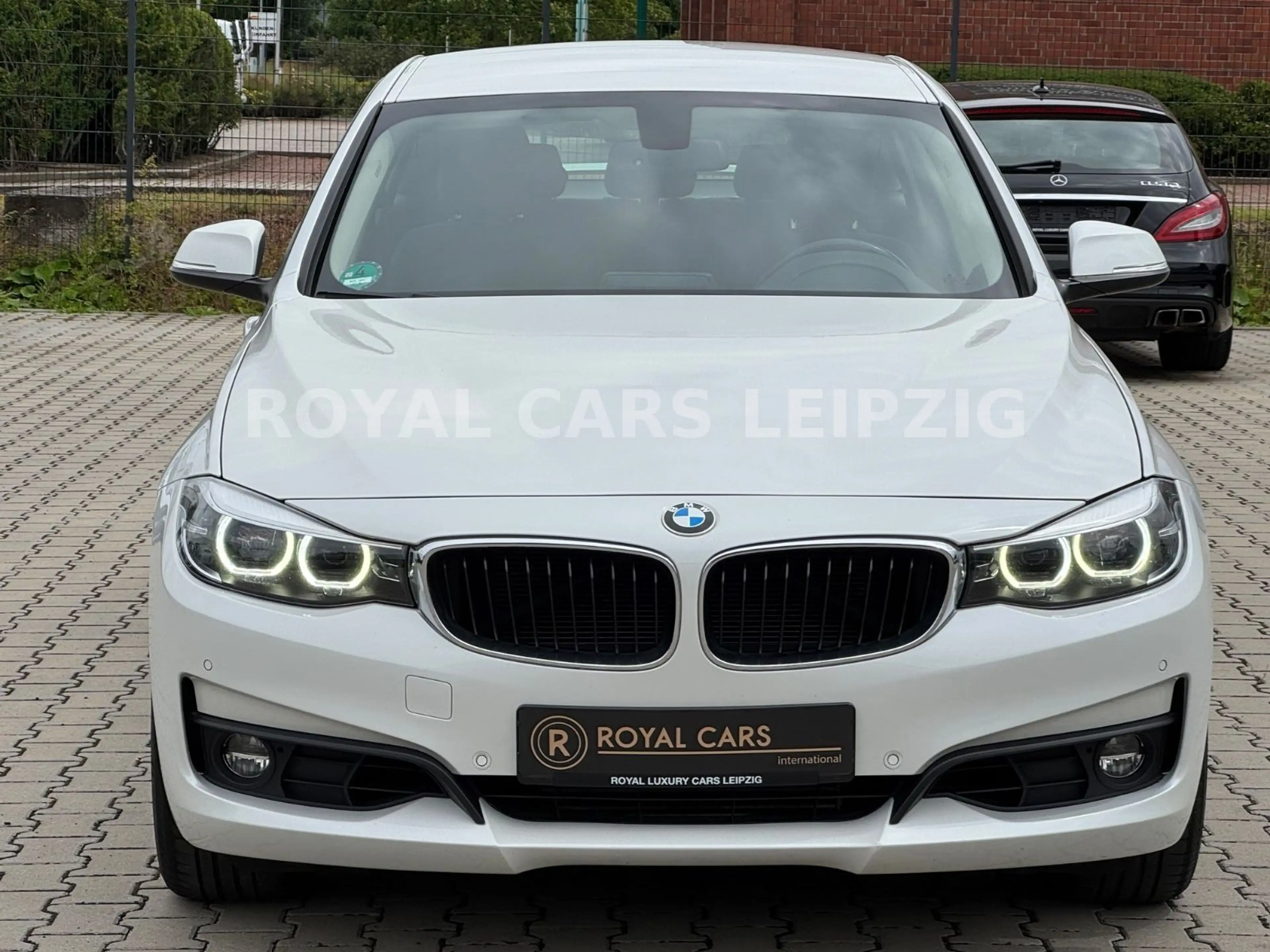 BMW 325 Sport Line — photo 2