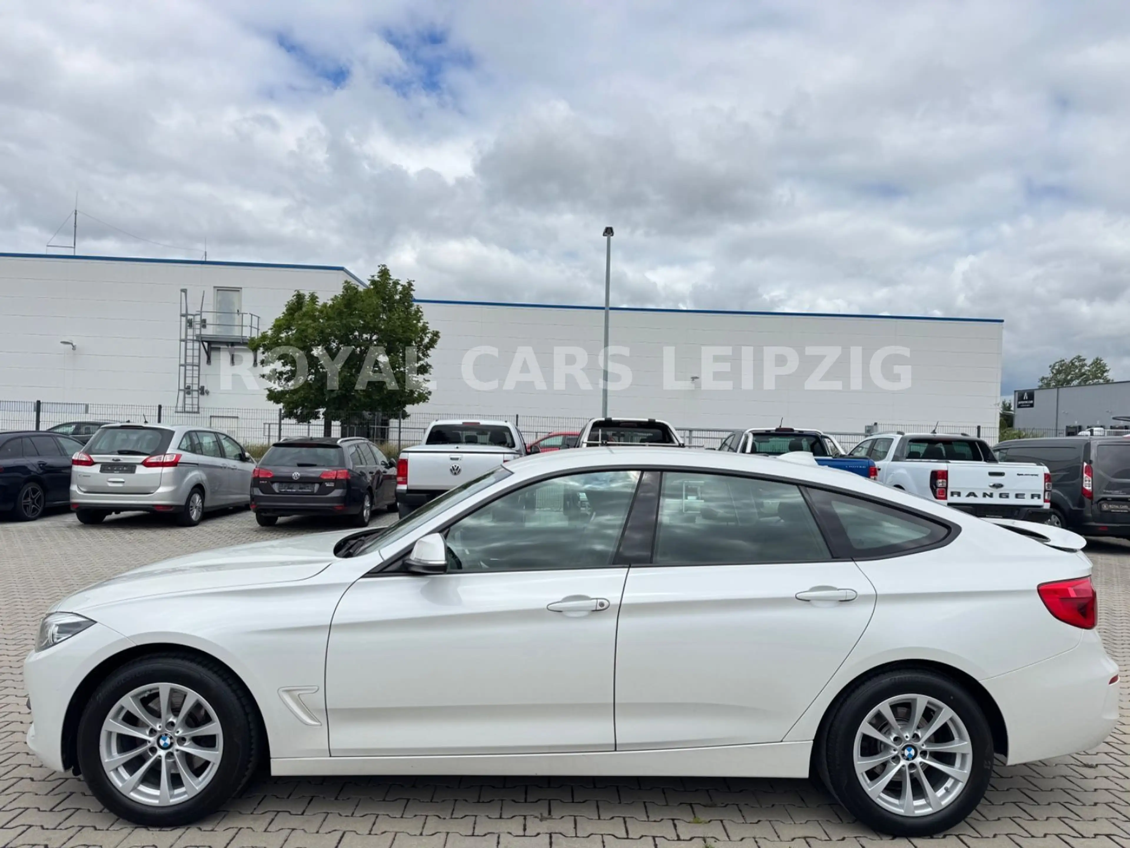 BMW 325 Sport Line — photo 4