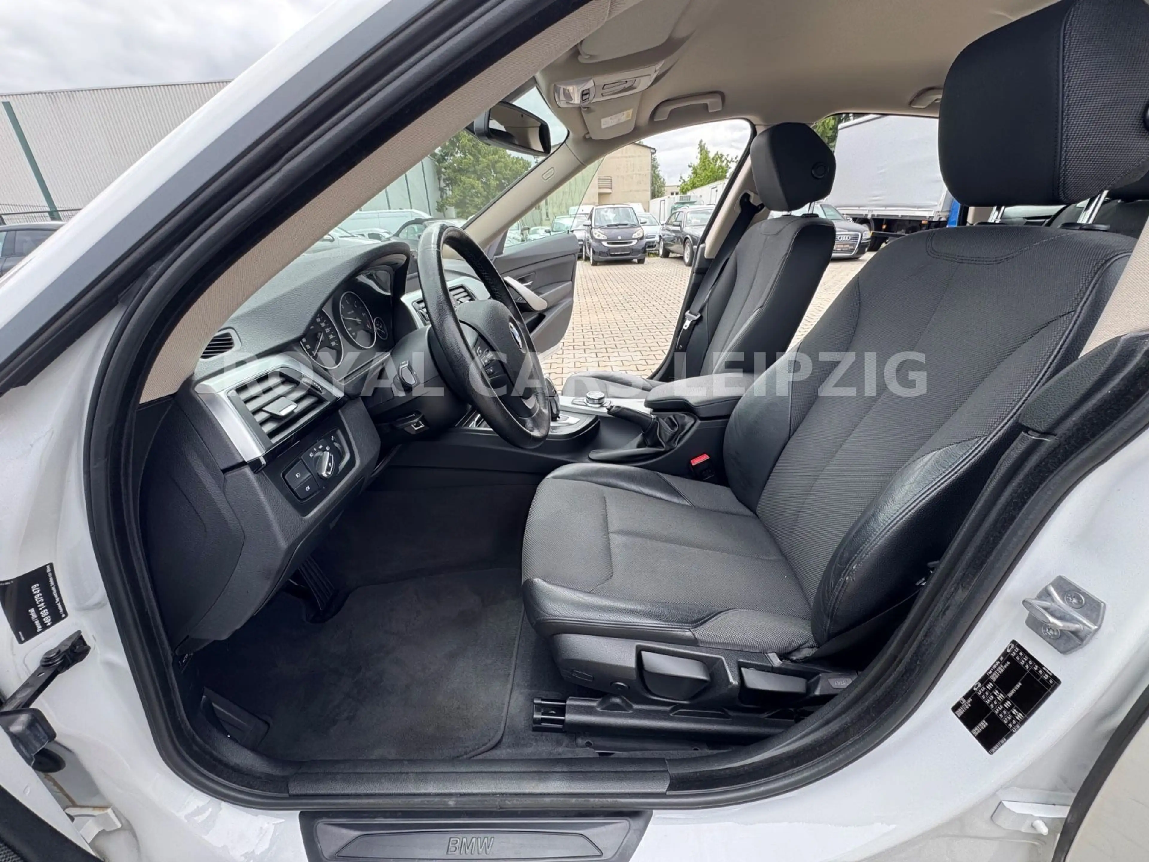 BMW 325 Sport Line — photo 14