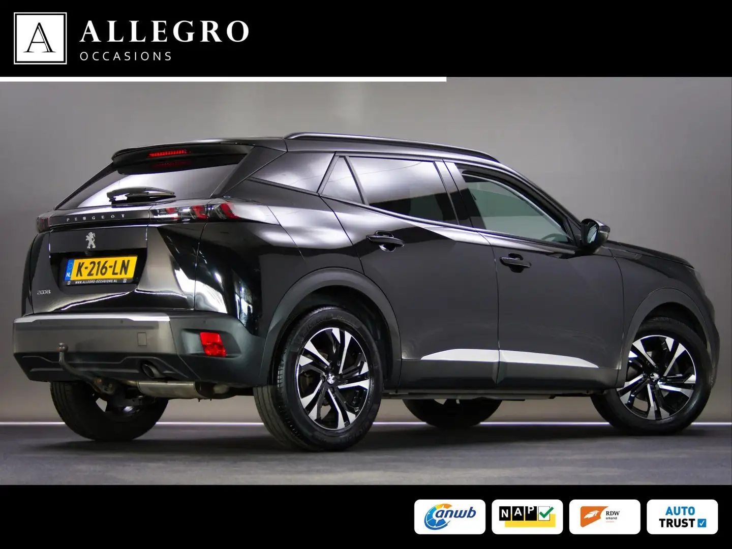 Peugeot 2008 1.2 PureTech Allure (TREKHAAK, ACHTERUITRIJCAMERA, Zwart - 2