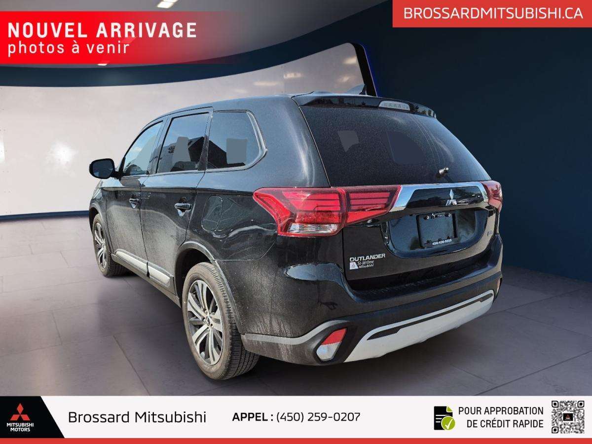 2020 Mitsubishi Outlander ES S-AWC | Bas kilométrage | Jamais accidenté | Ba — снимка 1