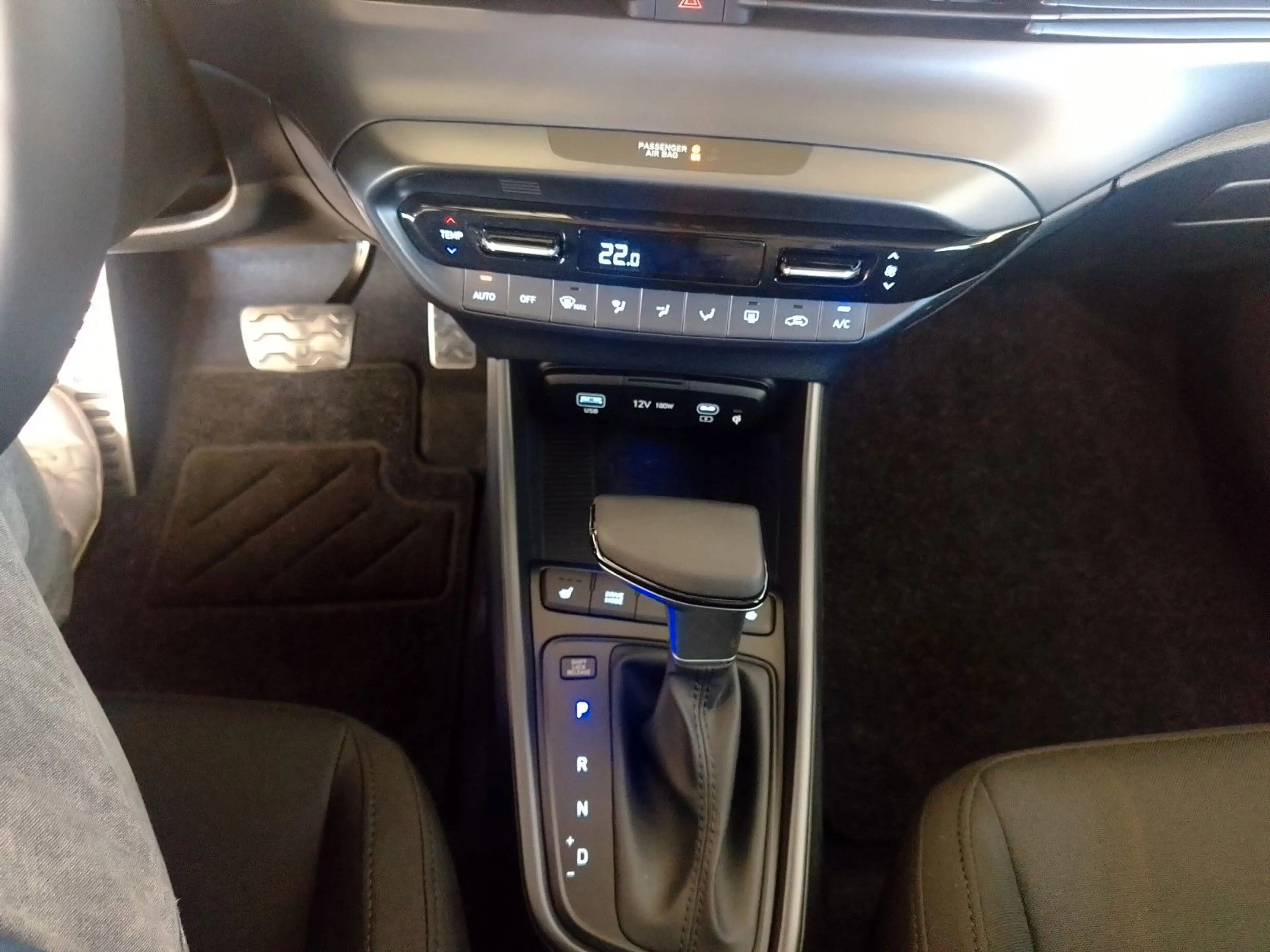 Hyundai BAYON Bayon Trend 2WD Komfort LED — photo 12