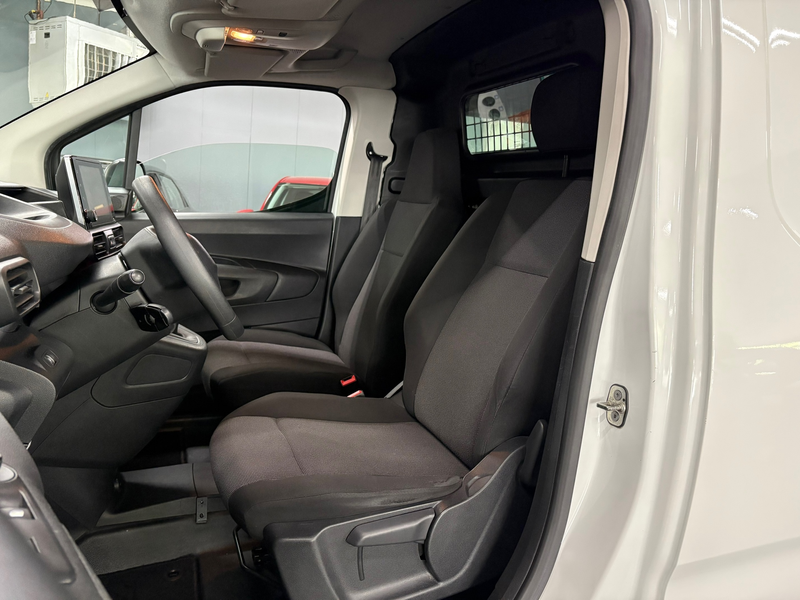 Peugeot Partner 1.2 PureTech Premium/NL auto/ Eerste eigenaar/ BTW — photo 9