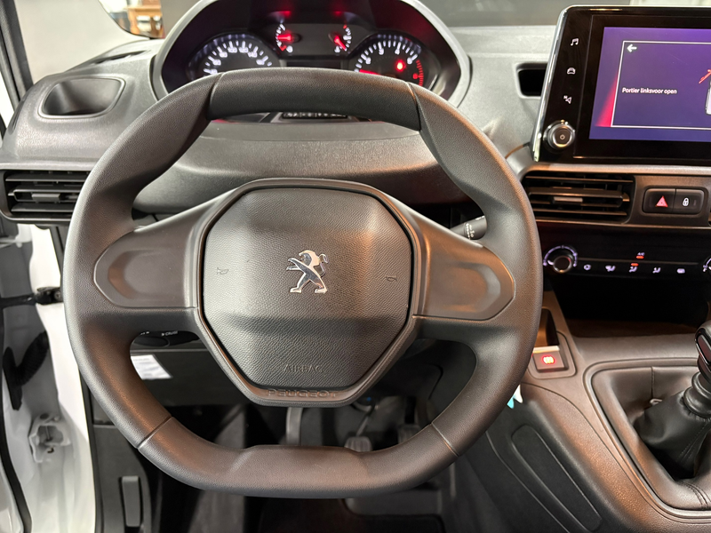 Peugeot Partner 1.2 PureTech Premium/NL auto/ Eerste eigenaar/ BTW — photo 13