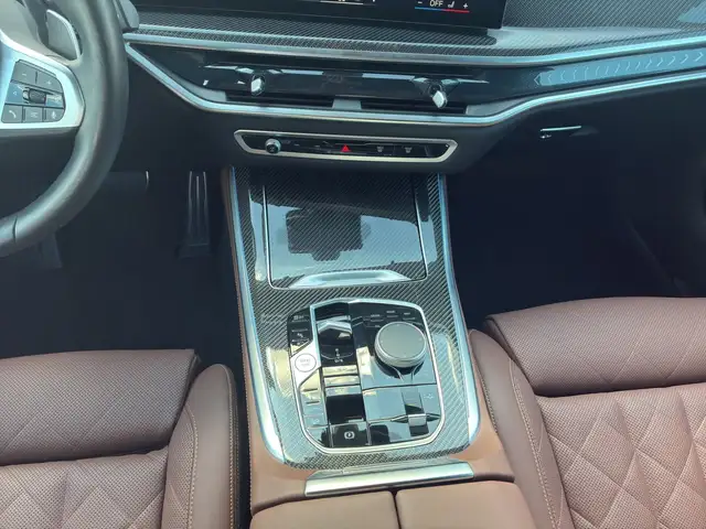 BMW X5 view 14