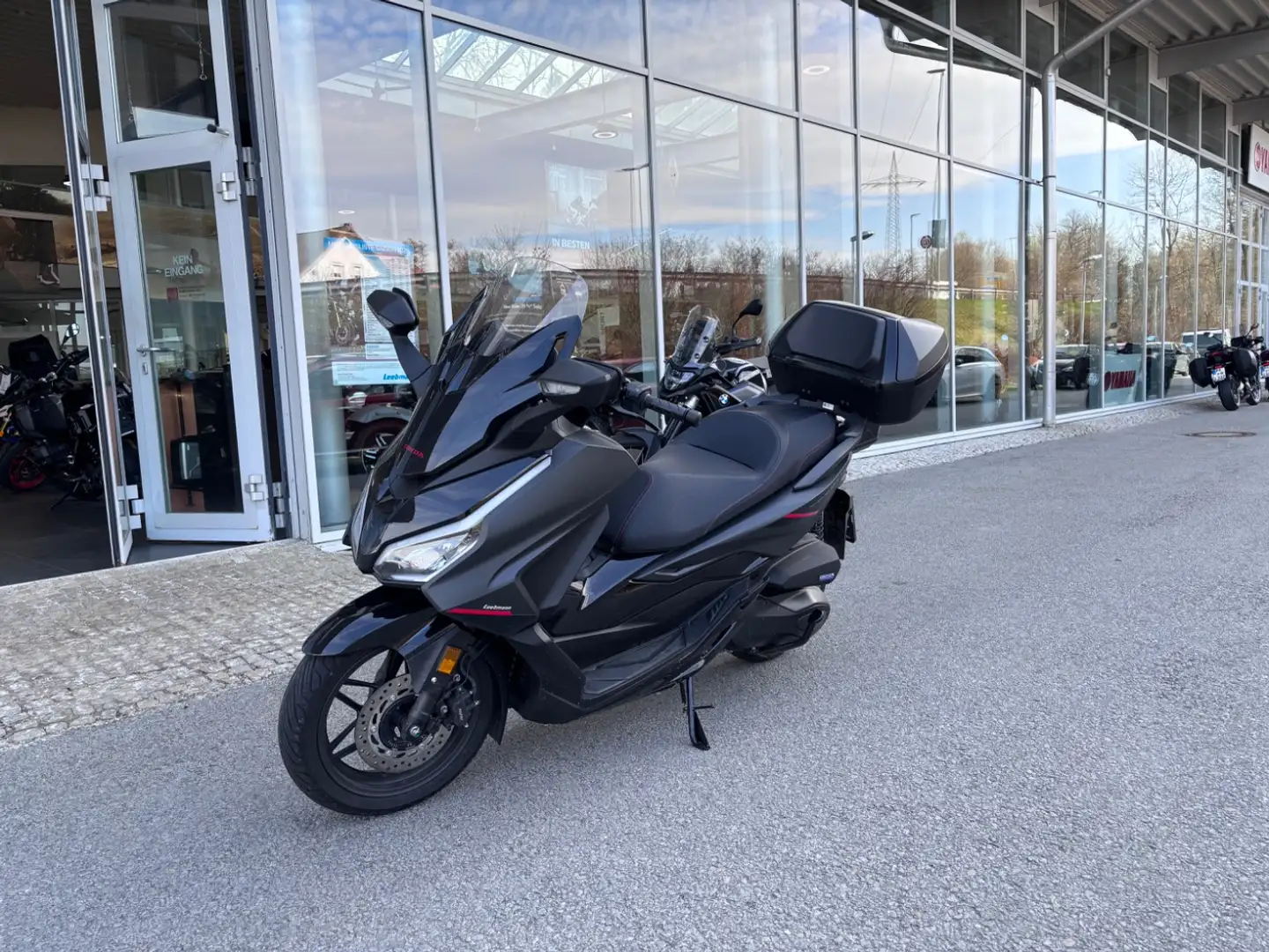 Honda Forza 350 NSS 350, wenig KM, Gris - 2