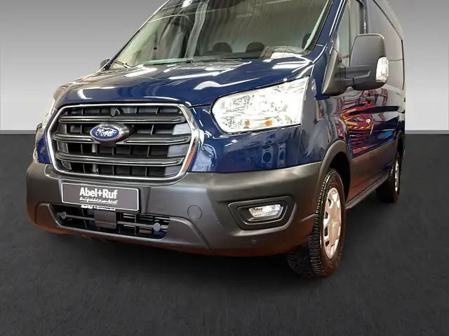 Ford Transit view 4