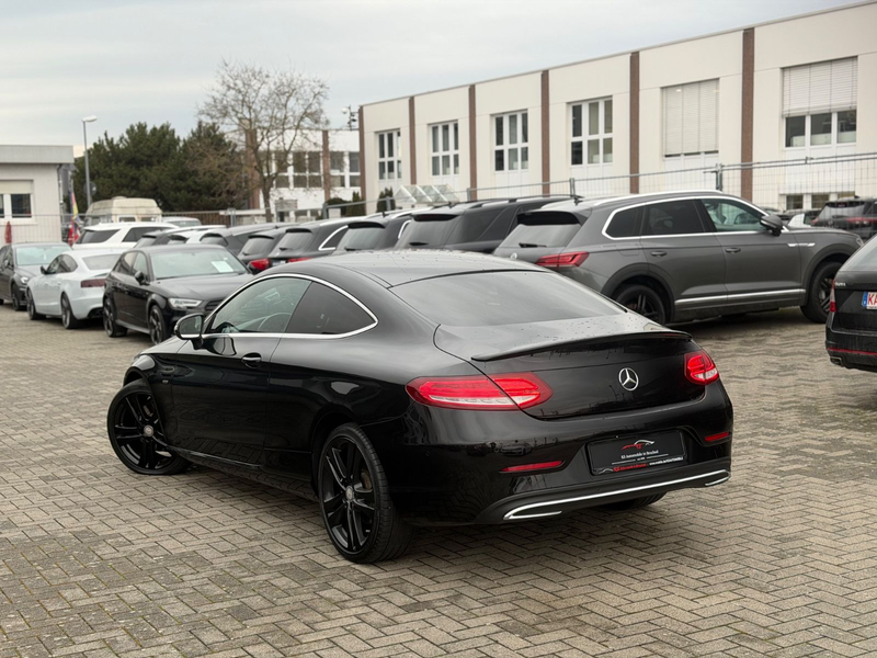 Mercedes-Benz C 250 d Coupé Edition 1 *Alcantara*LED*Navi* — photo 8