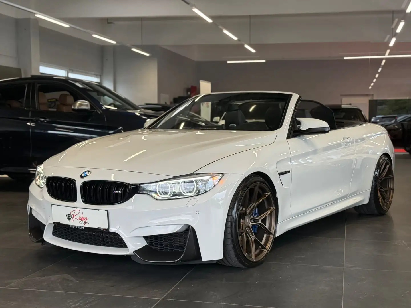BMW M4 4er M4 F83 Cabrio M-DKG Weiß - 1