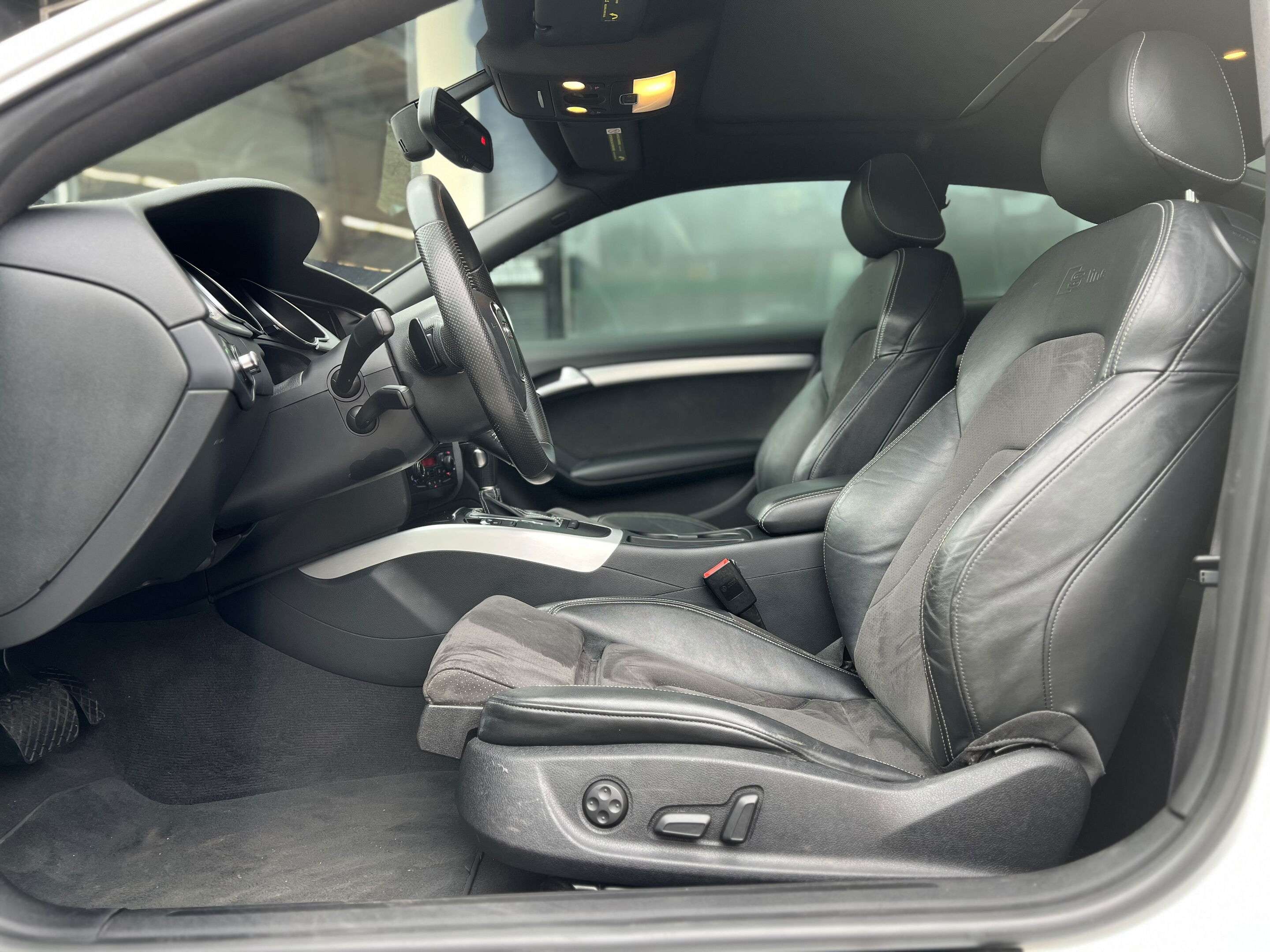 2011 Audi A5 PREMIUM thumb 25