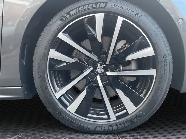 Peugeot 508 view 9
