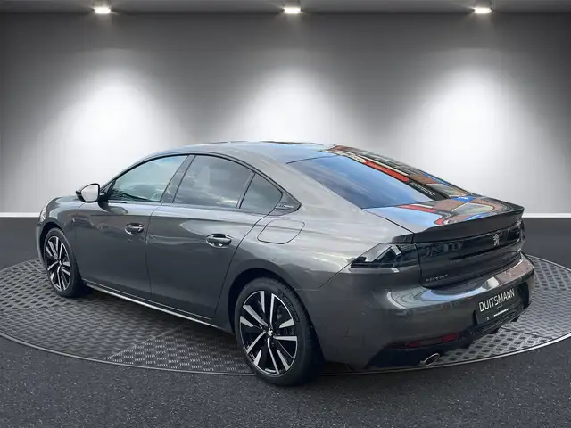 Peugeot 508 view 3