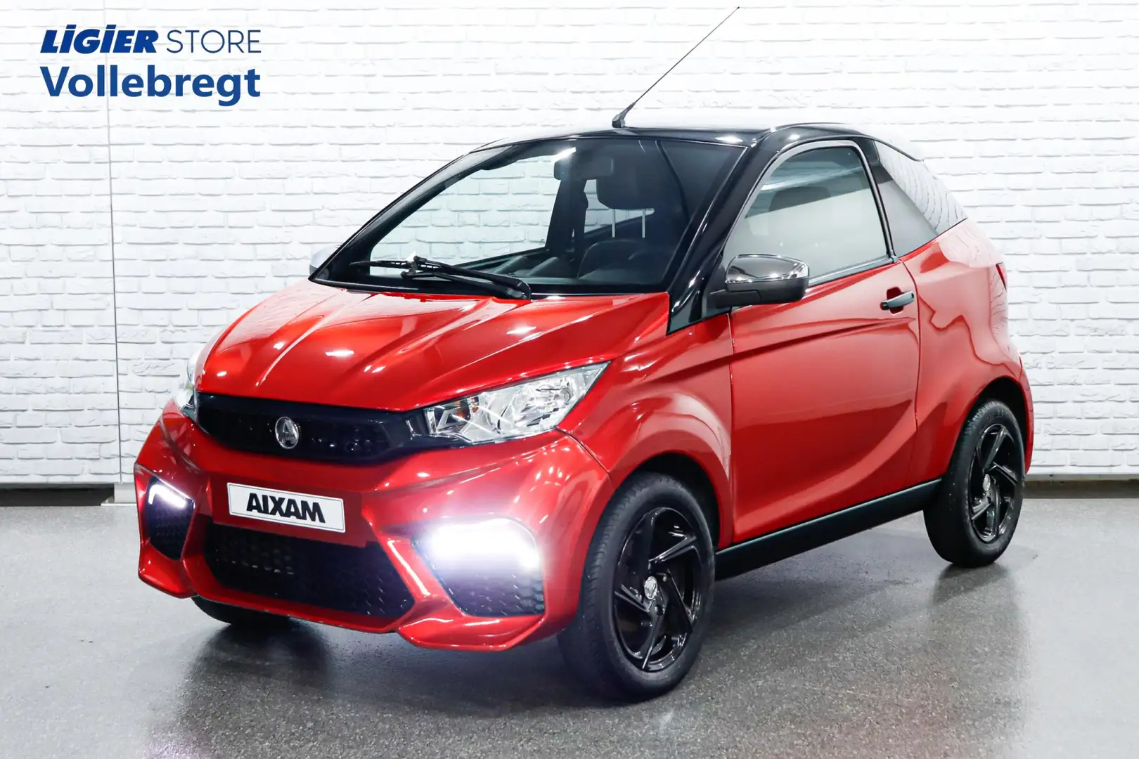 Aixam Coupe Sport / Parkeersensoren / Ruime kofferbak Rood - 1