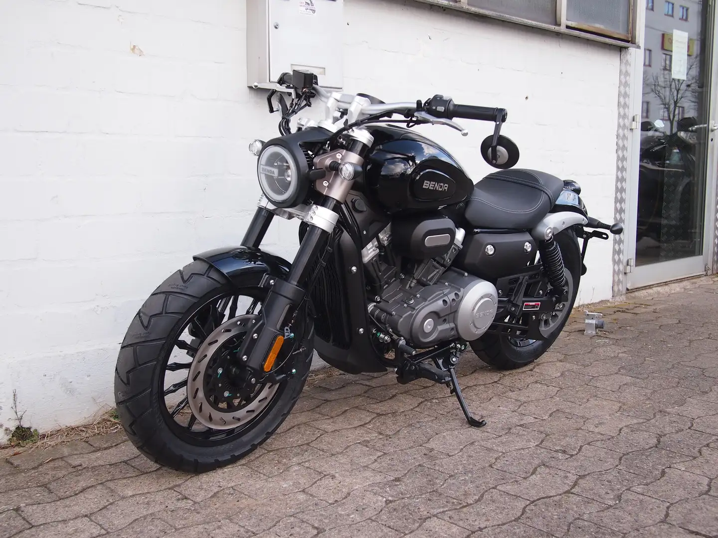 Benda Chinchilla 300 Noir - 1