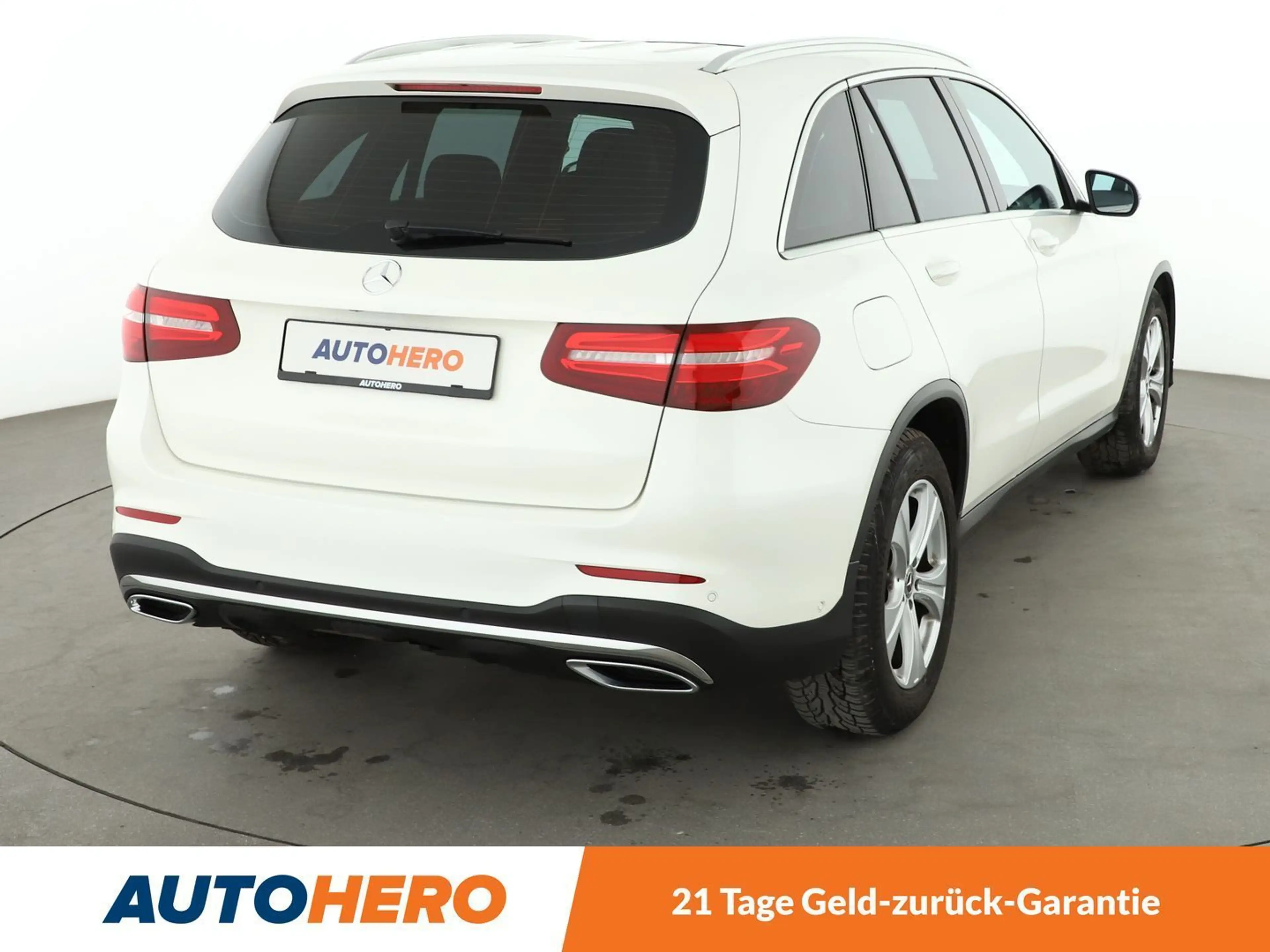 Mercedes-Benz GLC 350 GLC 350 d 4Matic AMG Line Aut.*NAVI*LED*ACC*HUD* — photo 6