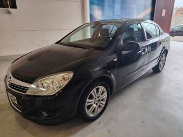 Sedán 1.7CDTi Edition 110