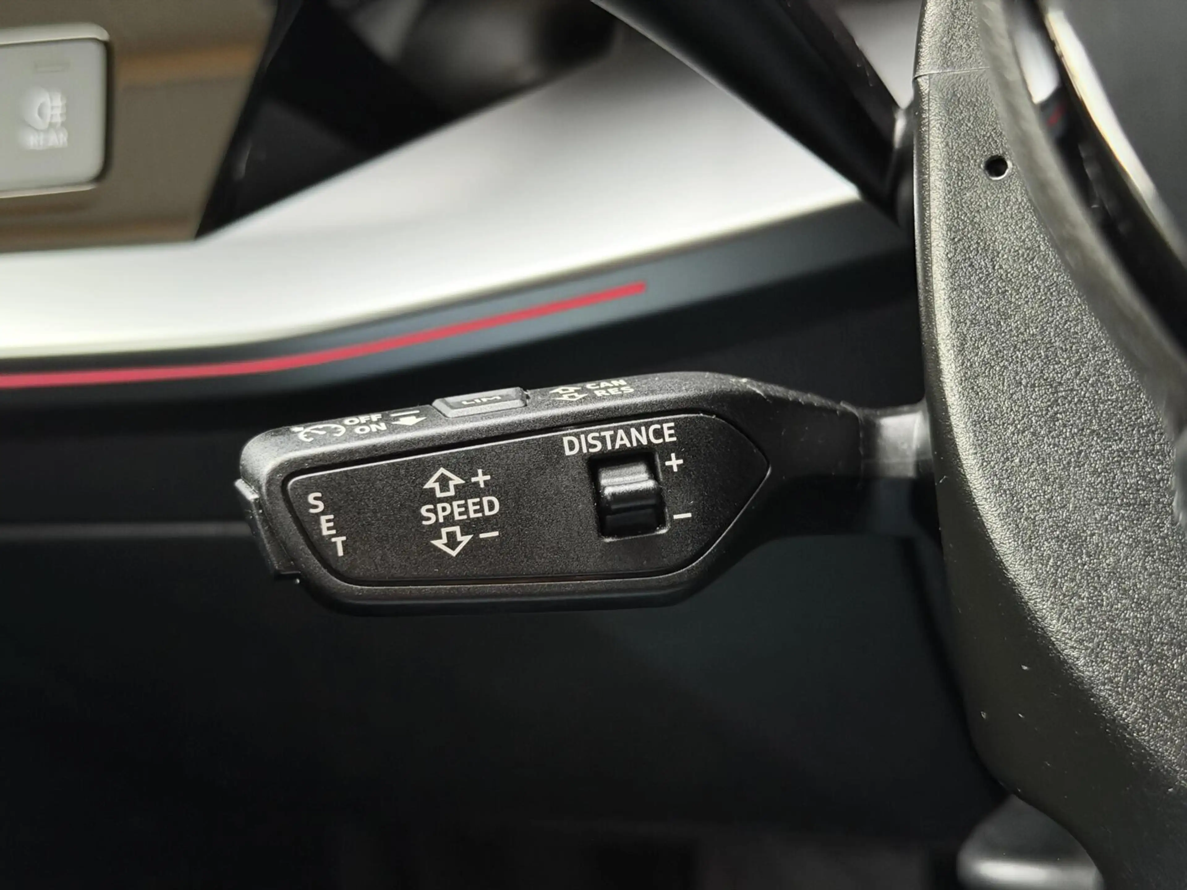 Audi A3 Sportback 40 TFSI e Advanced edition SoH 97,6% | A — photo 13