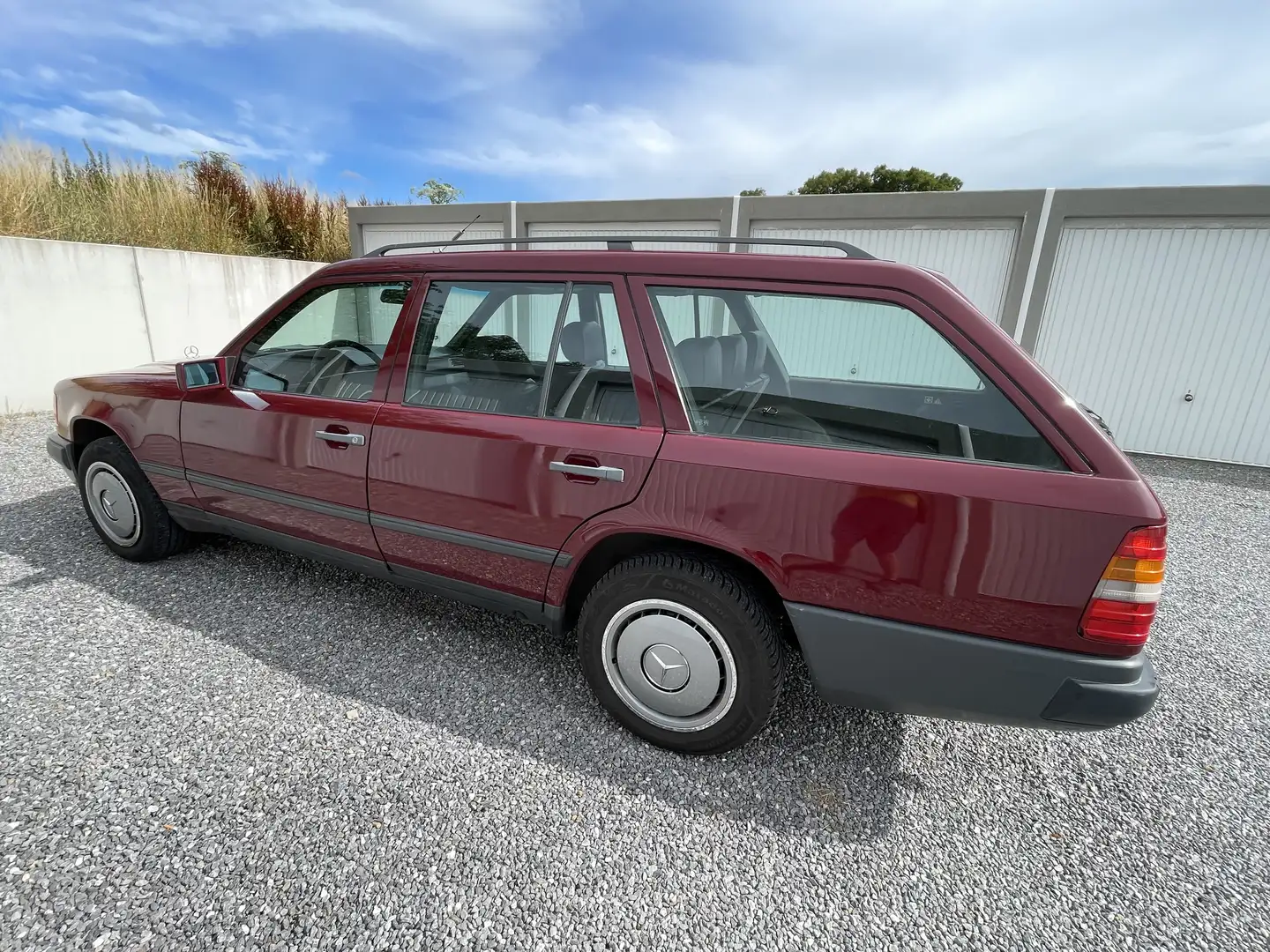 Mercedes-Benz 200 break 200 Td - 2