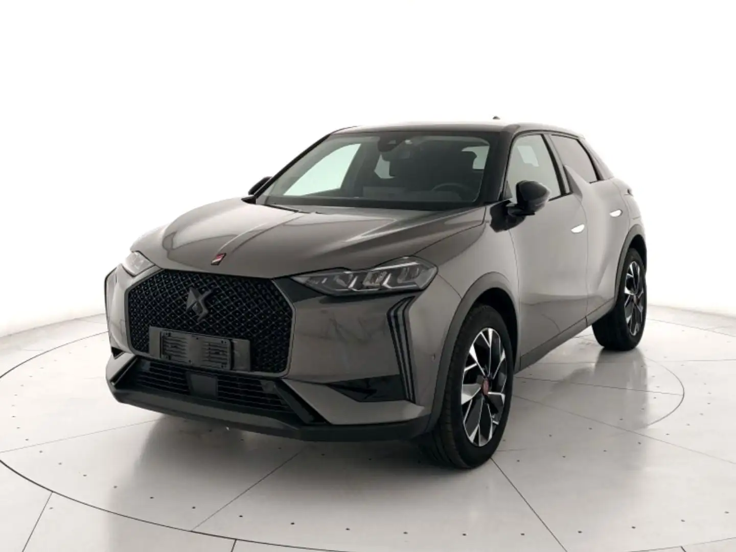 DS Automobiles DS 3 3 1.2 puretech Performance Line+ 130cv auto Grigio - 1