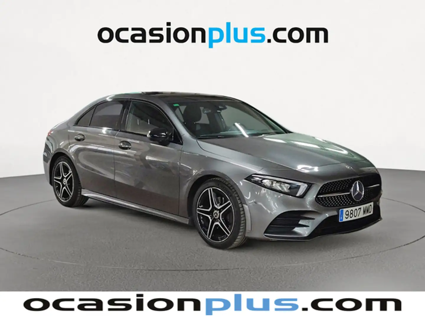 Mercedes-Benz A 200 Sedán 7G-DCT (4.75) Grau - 2