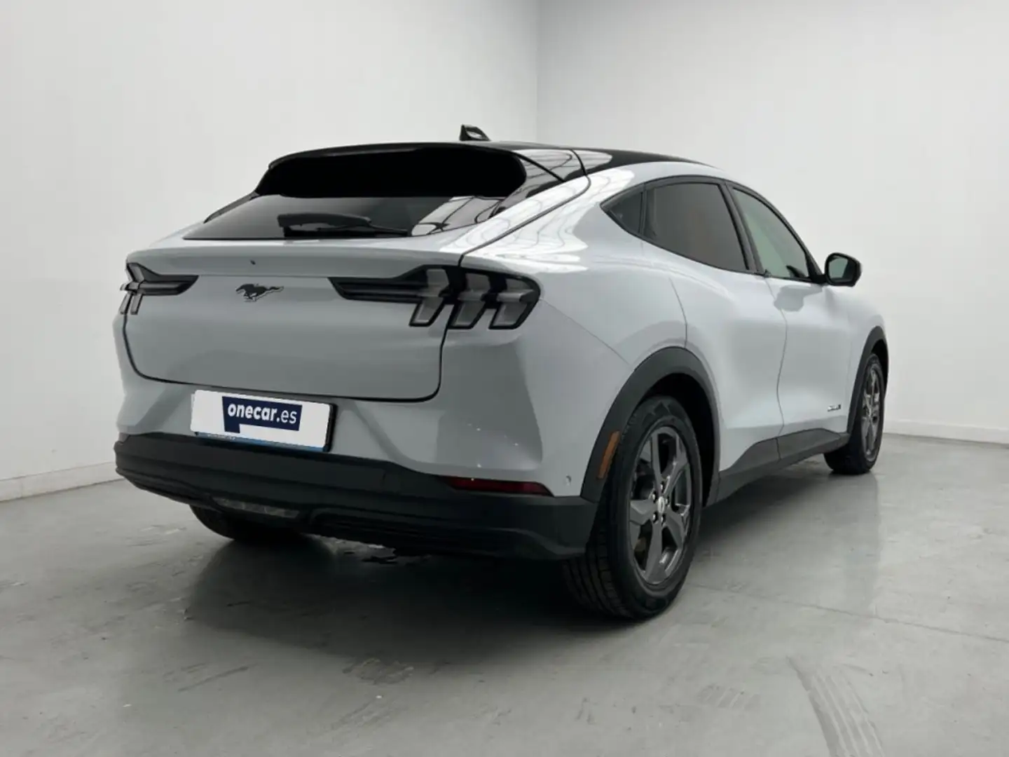 Ford Mustang Mach-E EXTENDED RANGE AUTO 294CV 5P Blanco - 2