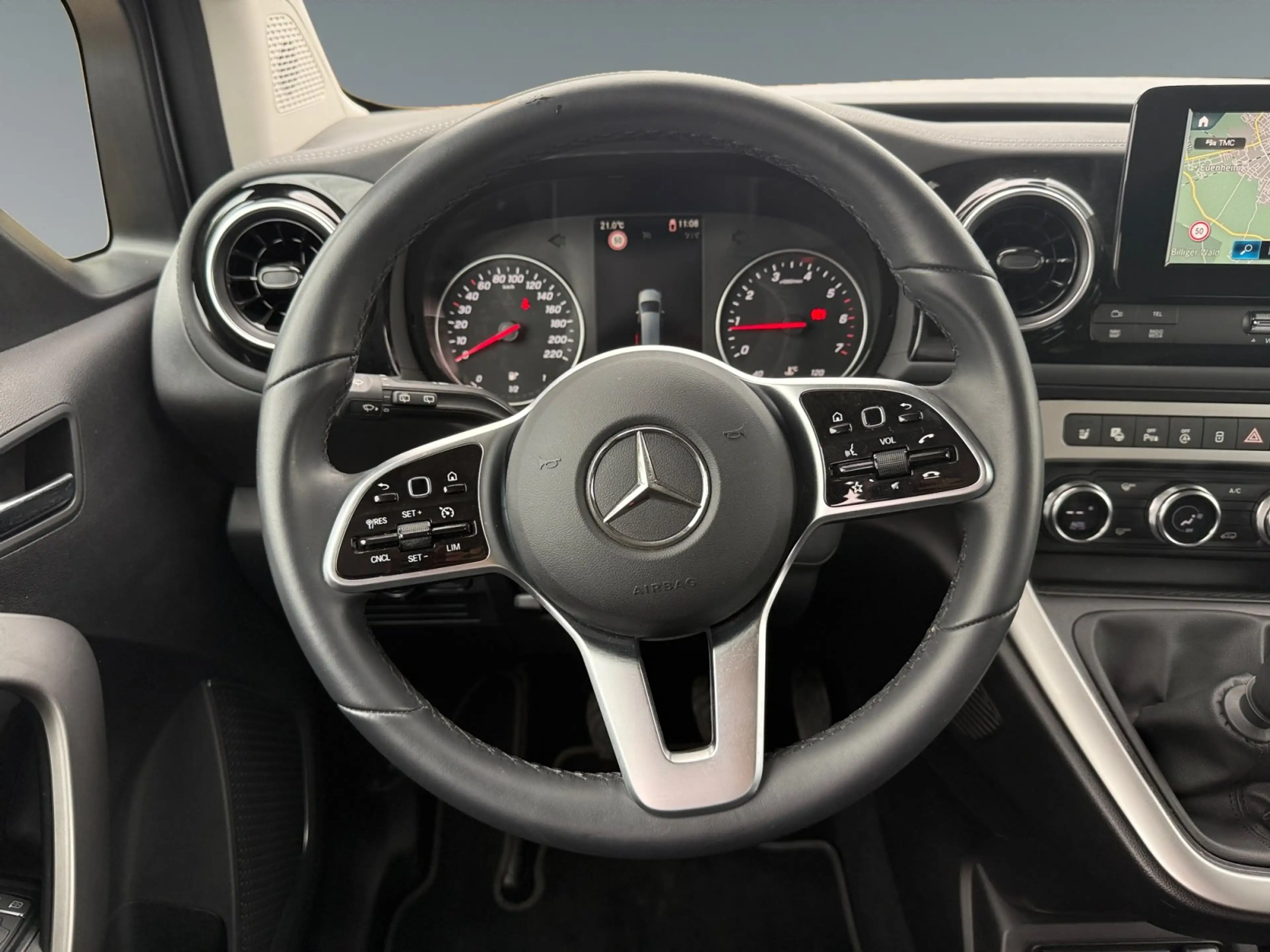 Mercedes-Benz T-Class T 180 Progressive Kamera*Navi*SHZ*LED*SHZ* — photo 13