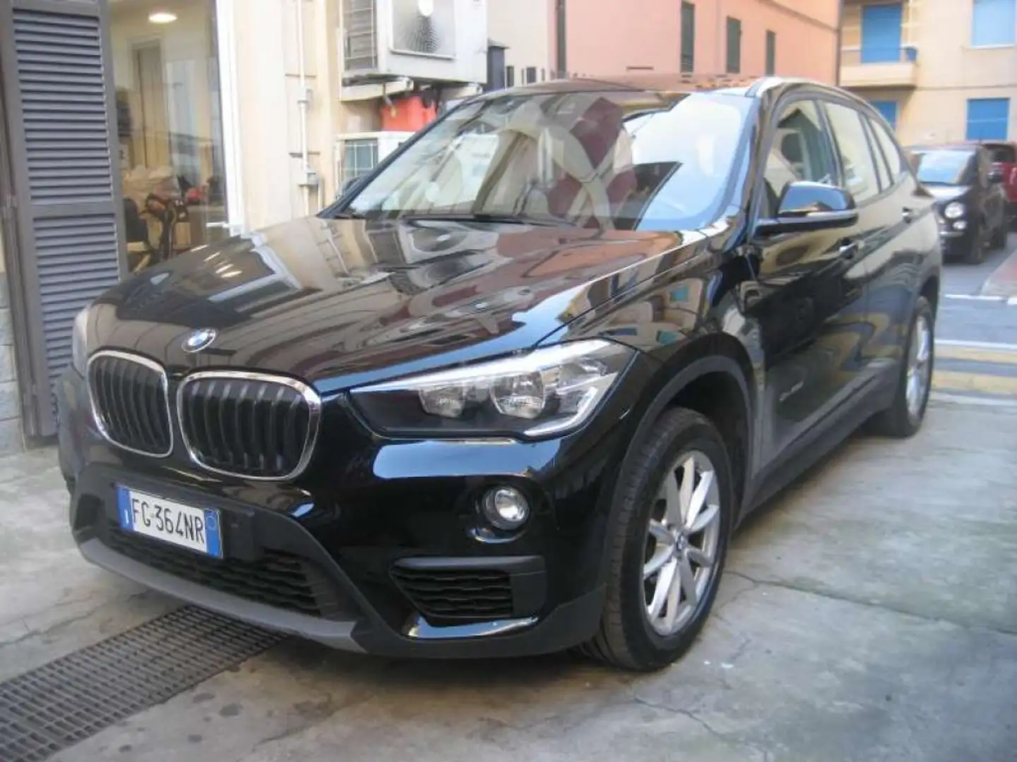 BMW X1 XDRIVE 20D BUSINESS Negro - 2