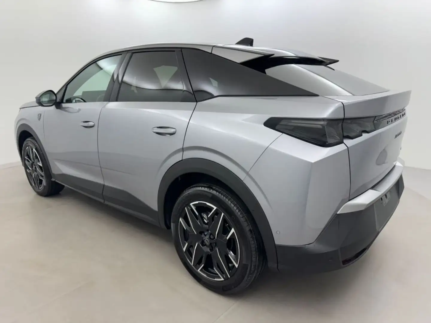 Peugeot 3008 1.2 Hybrid 145 GT e-DCS6 Grigio - 2