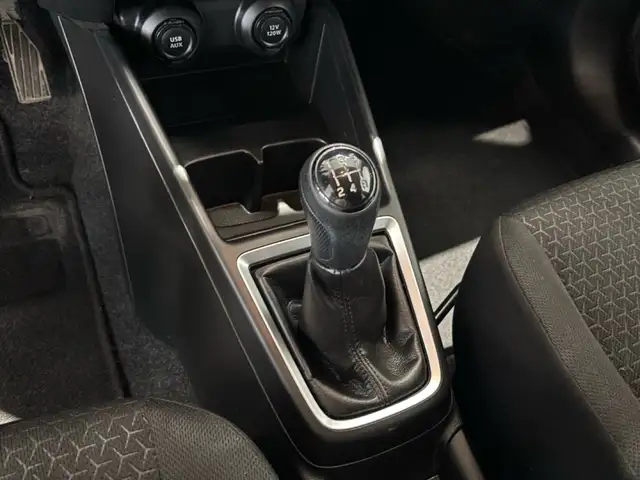 Suzuki Swift view 17