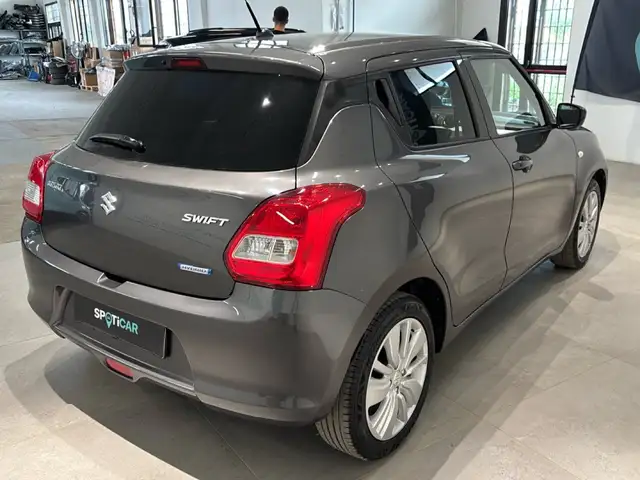 Suzuki Swift view 4