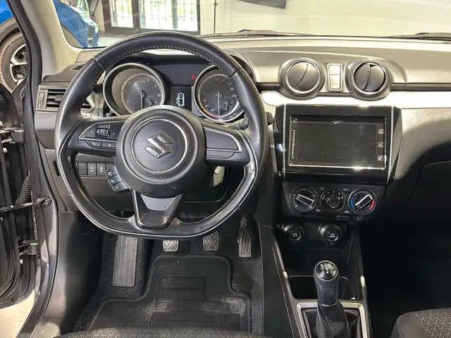 Suzuki Swift view 12
