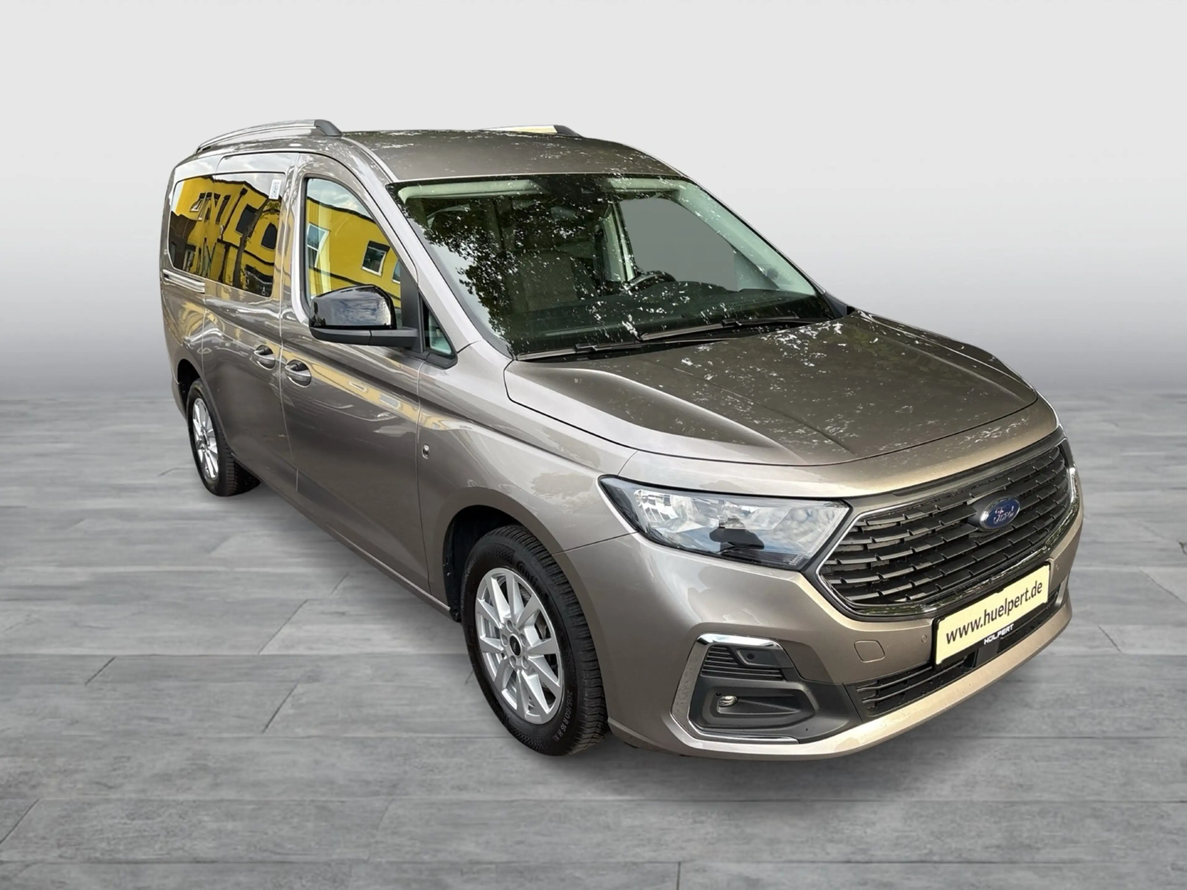 Ford Grand Tourneo Connect 2.0 TITANIUM 7SITZE AHK — photo 4