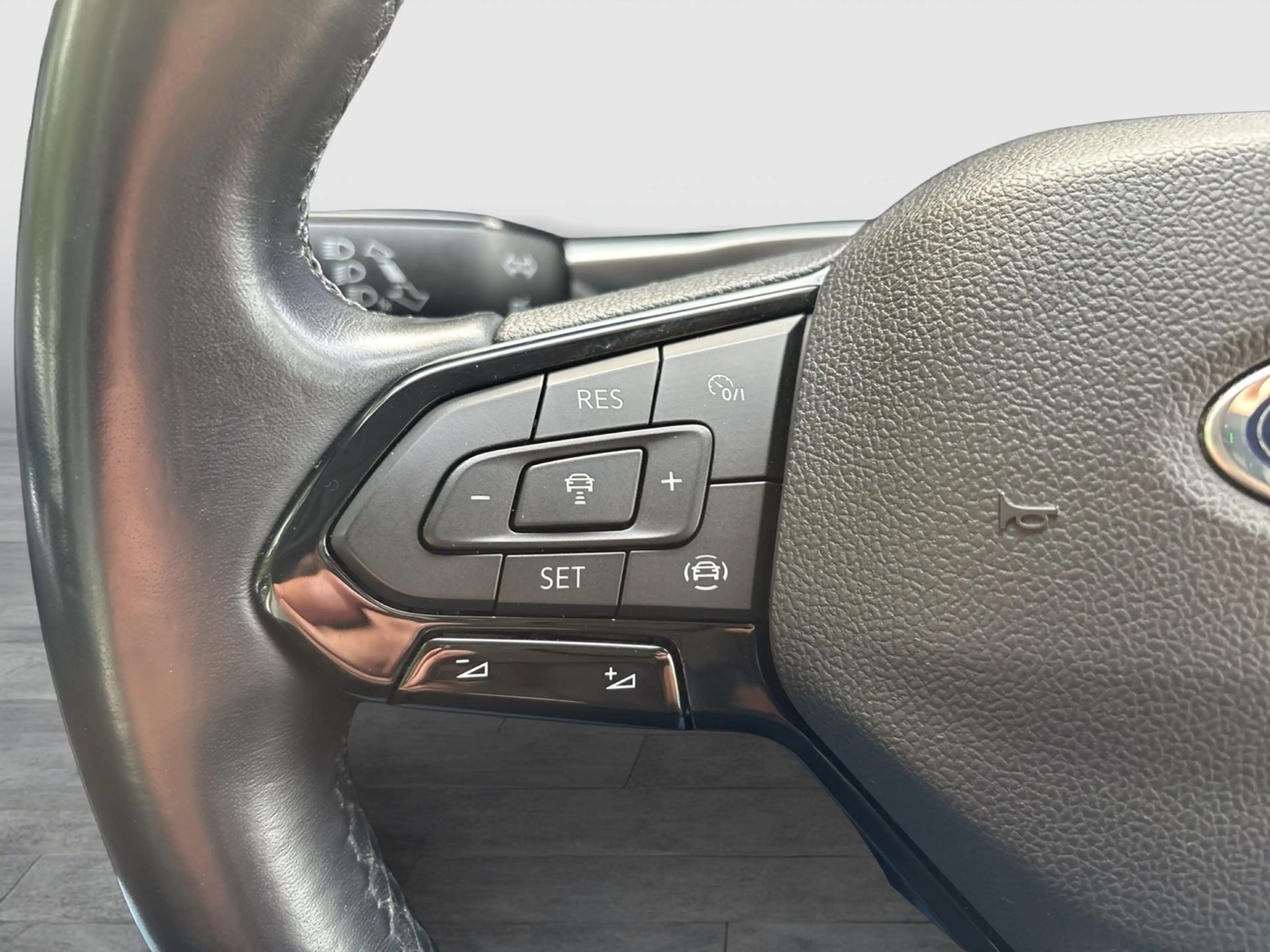 Ford Grand Tourneo Connect 2.0 TITANIUM 7SITZE AHK — photo 13