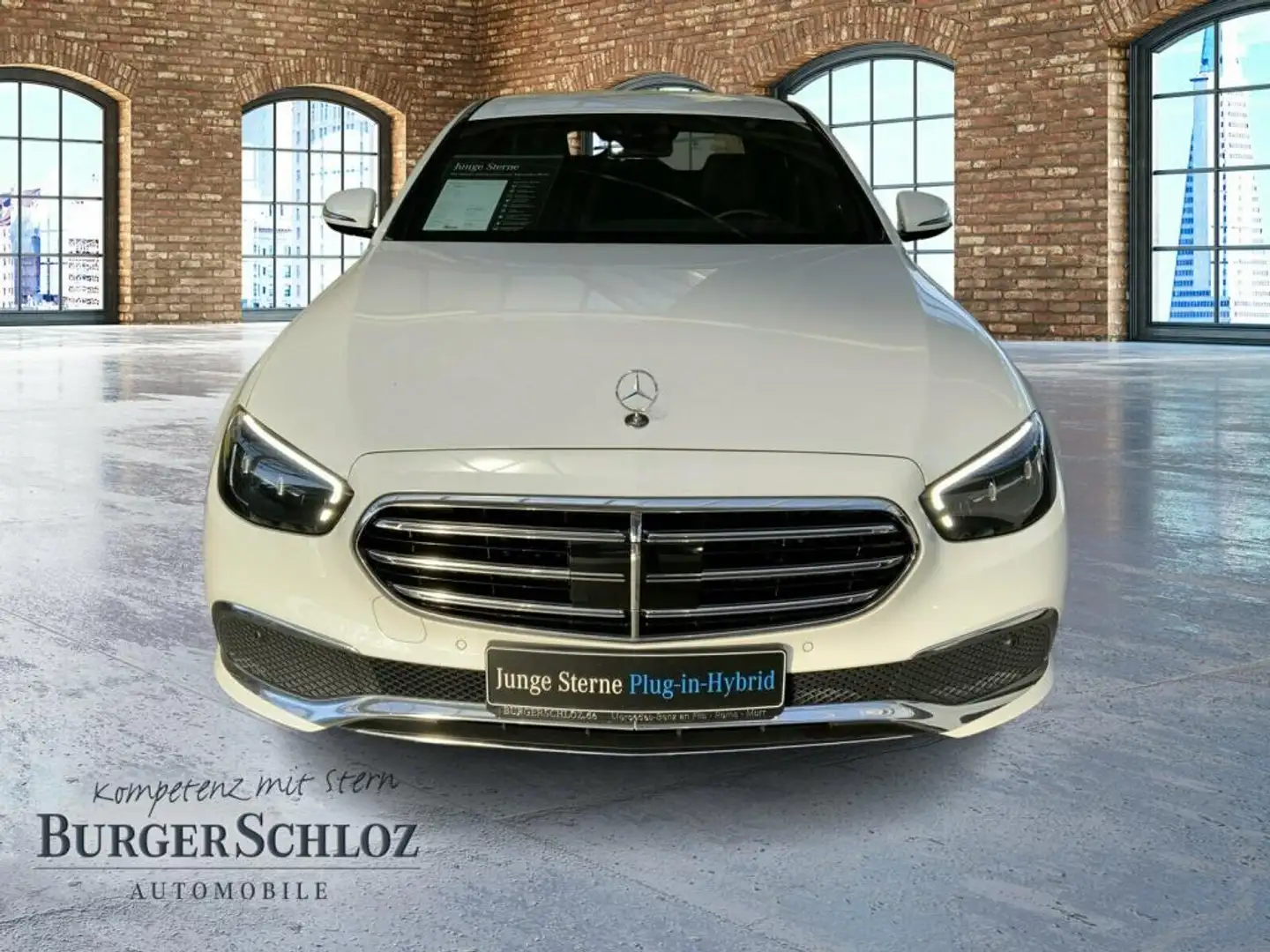 Mercedes-Benz E 300 e Massage HUD ACC PDC LED el.Heck SpurH Fehér - 2