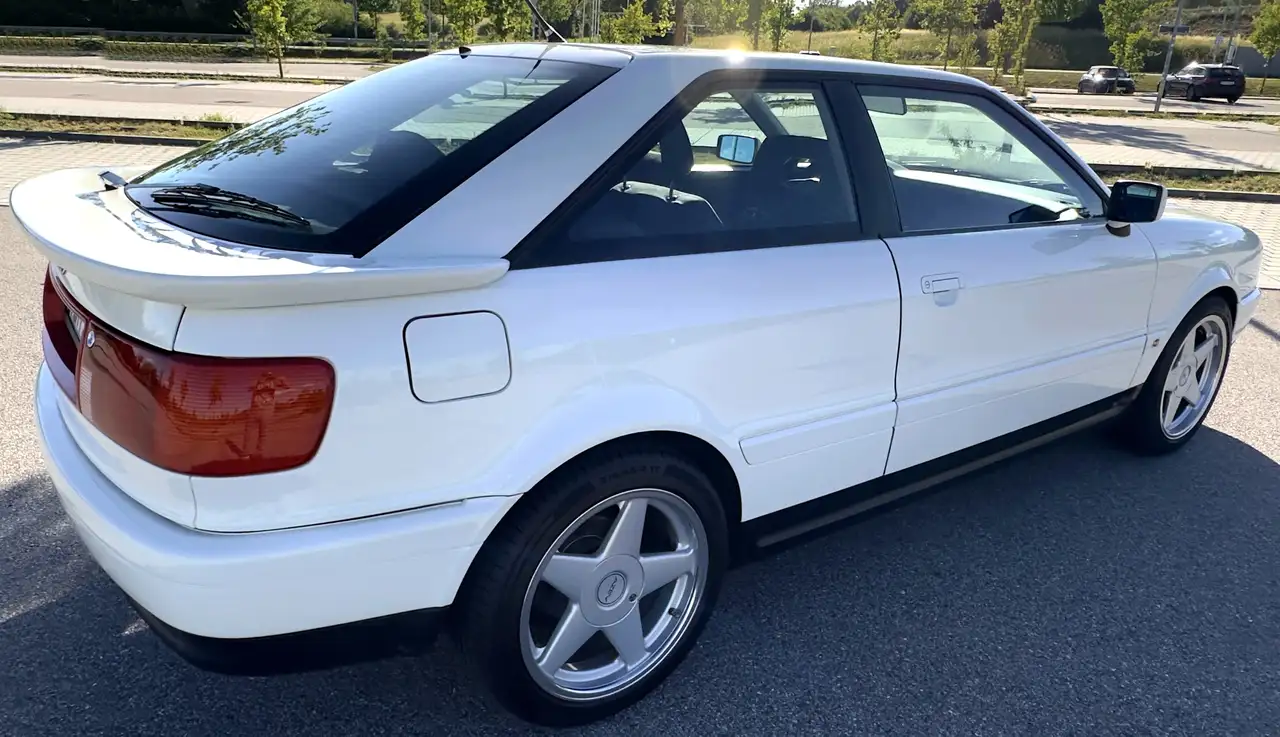 Audi Coupe Typ 89 2.3 20V, foto 6
