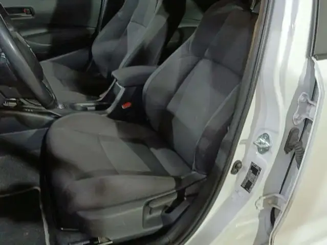 Toyota Corolla view 14