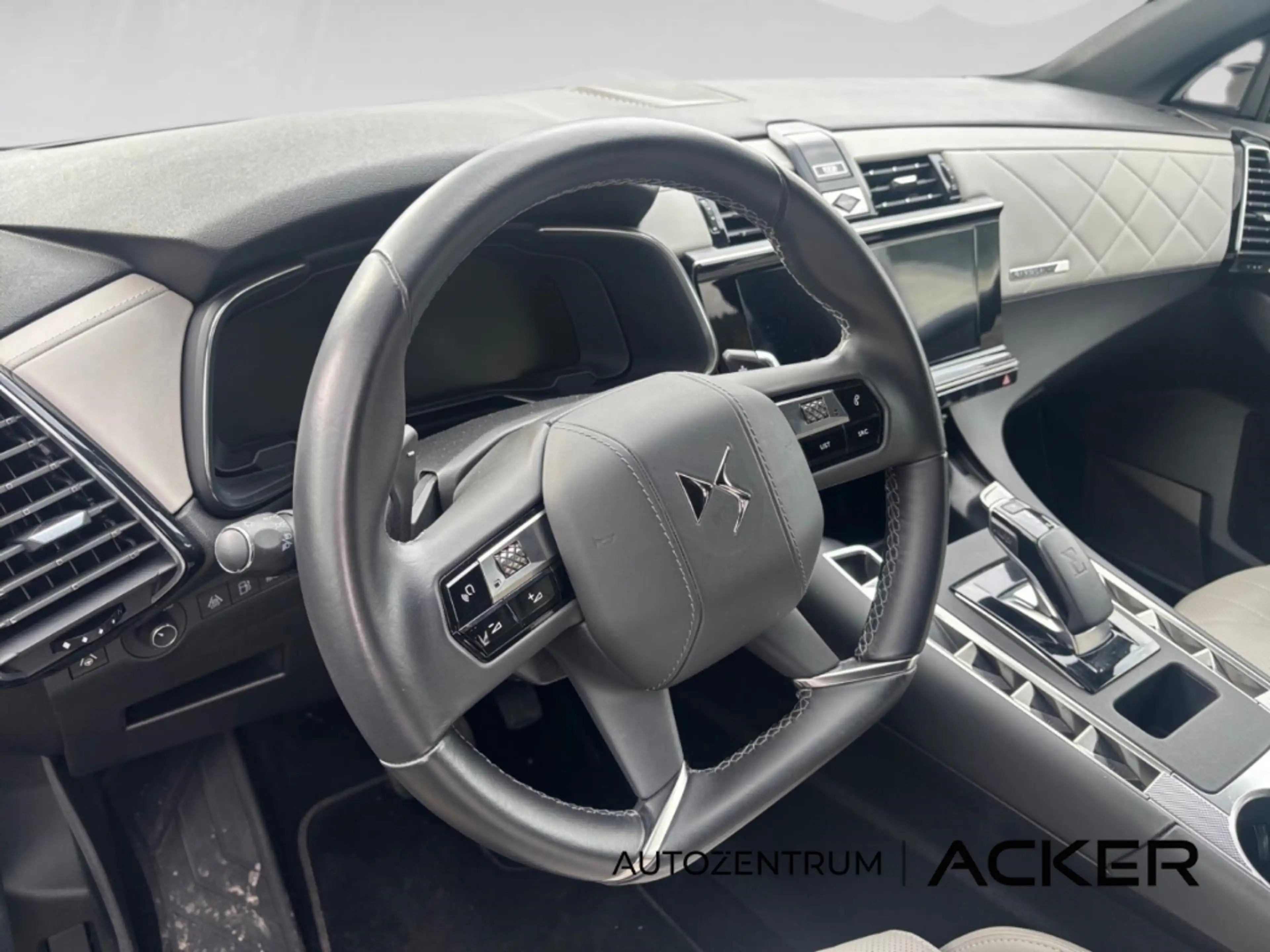 DS Automobiles DS 7 Crossback E-Tense PHEV 4x4 So Chic RFK/LED — photo 7