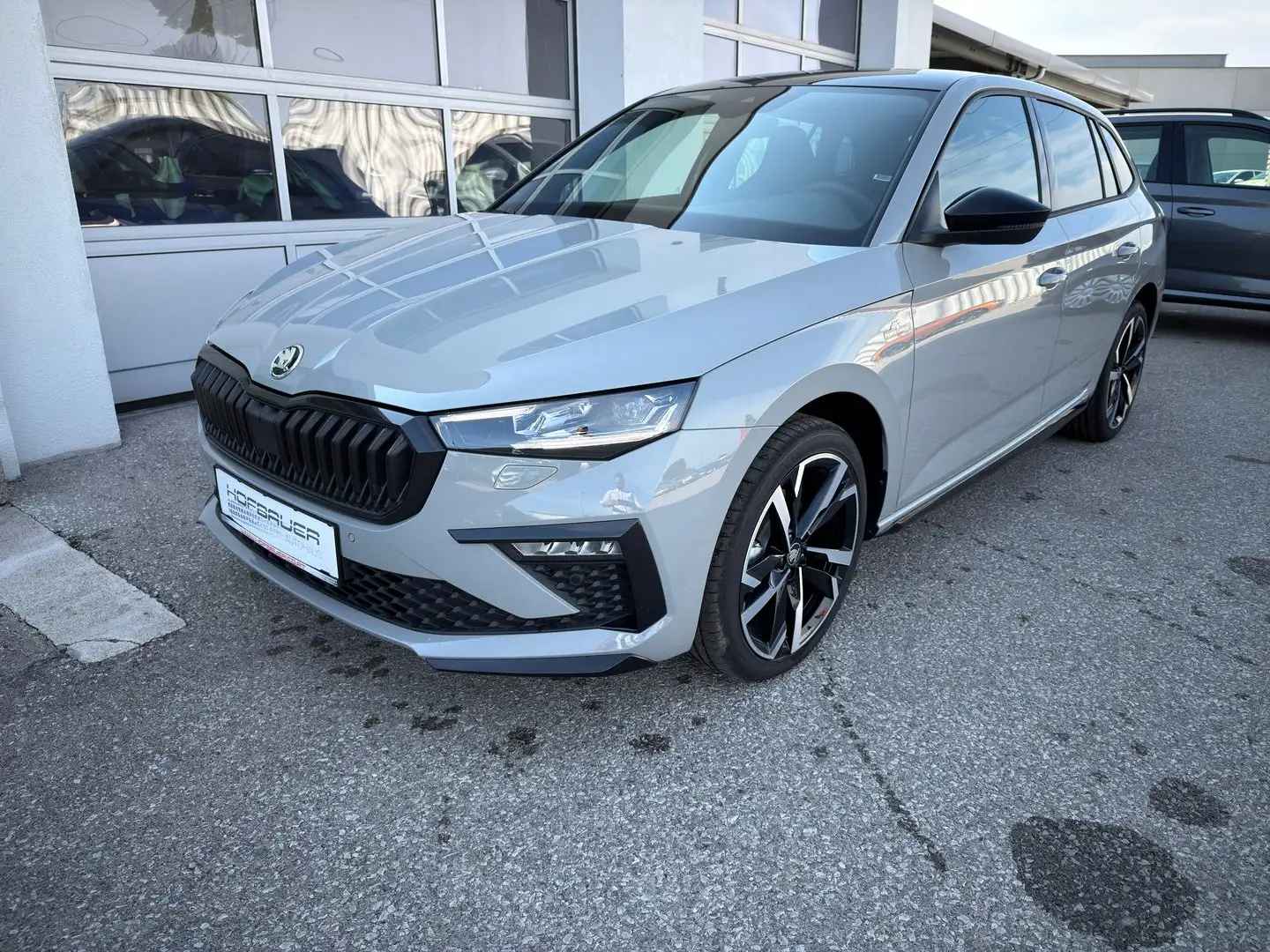 Skoda Scala Monte Carlo TSI DSG Grau - 1