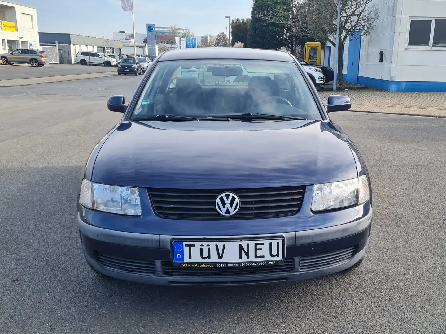 Volkswagen Passat 1.6 Tüv Neu Albastru - 2