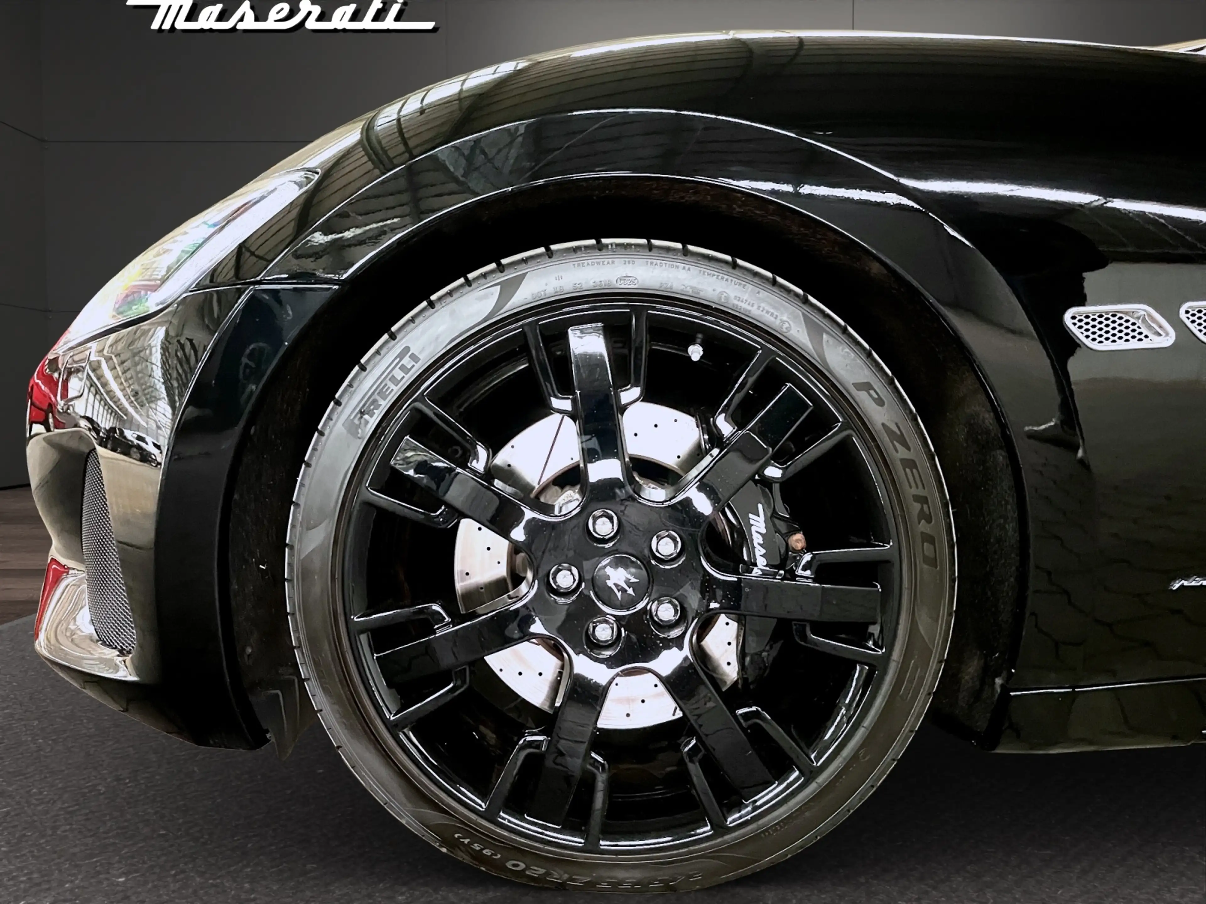 Maserati GranTurismo Sport — photo 11